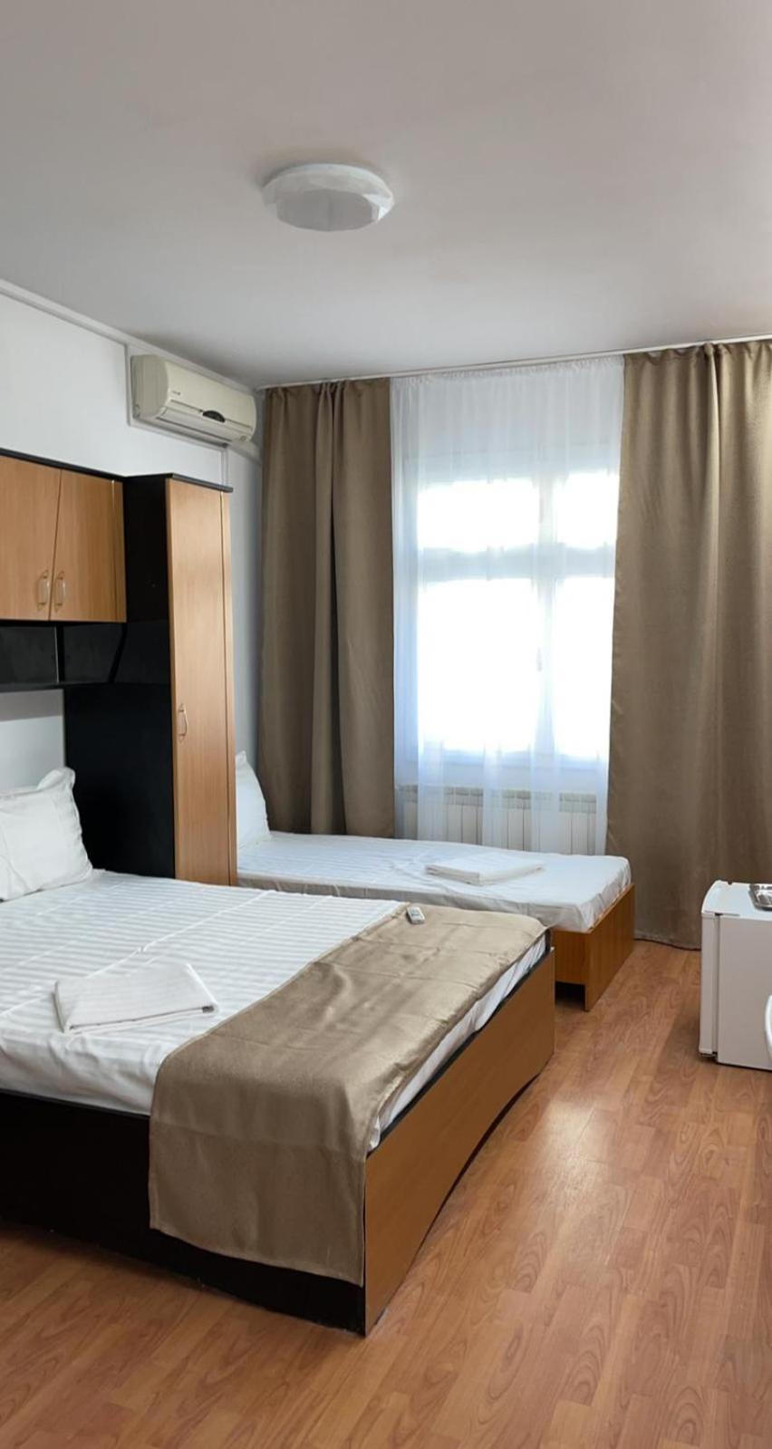 Basic Triple Room - Photo 18