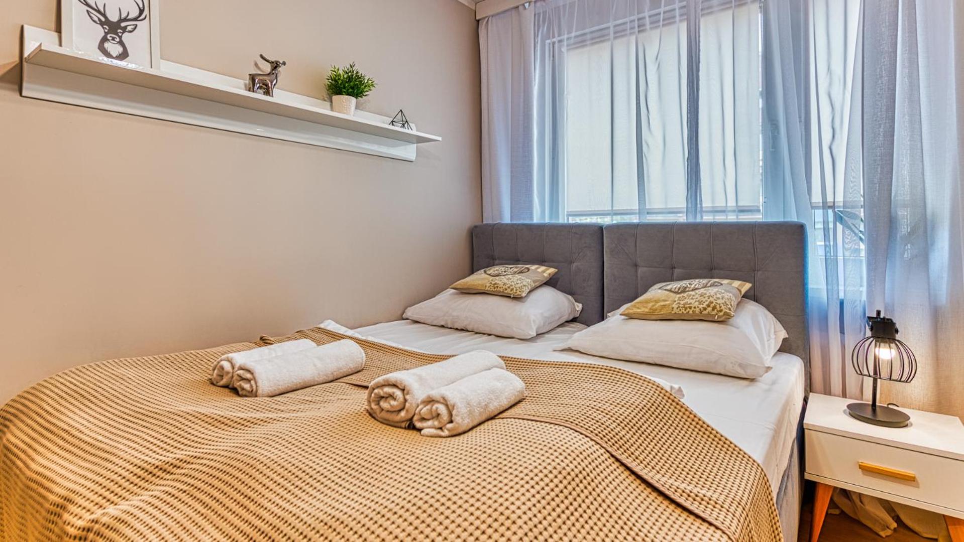 One-Bedroom Apartment - Photo 16