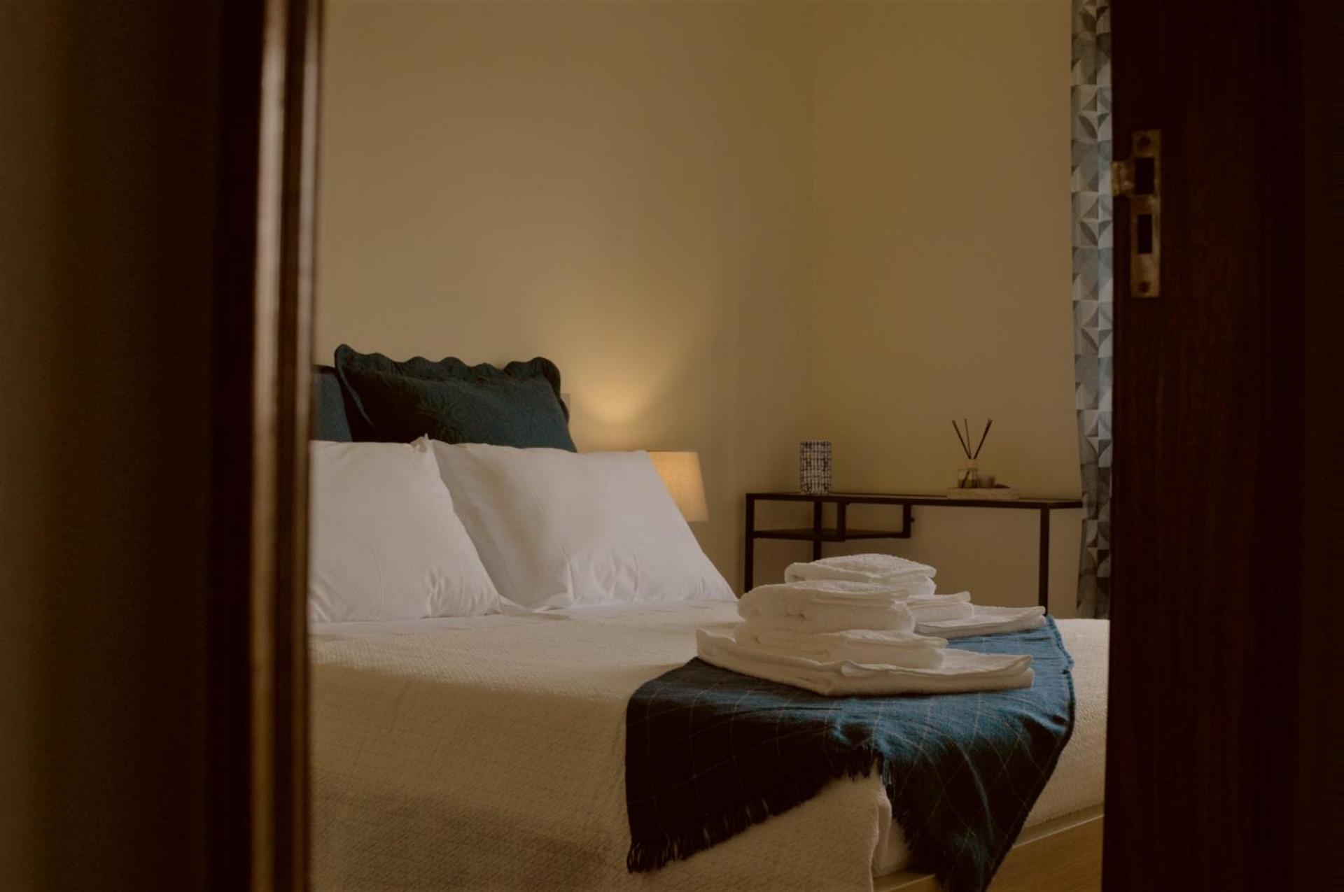One-Bedroom Apartment - Photo 1