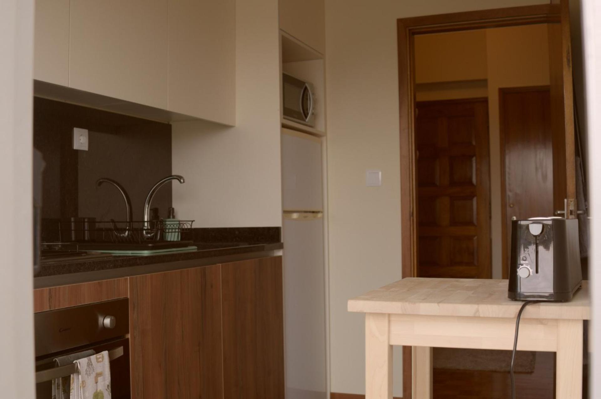 One-Bedroom Apartment - Photo 9