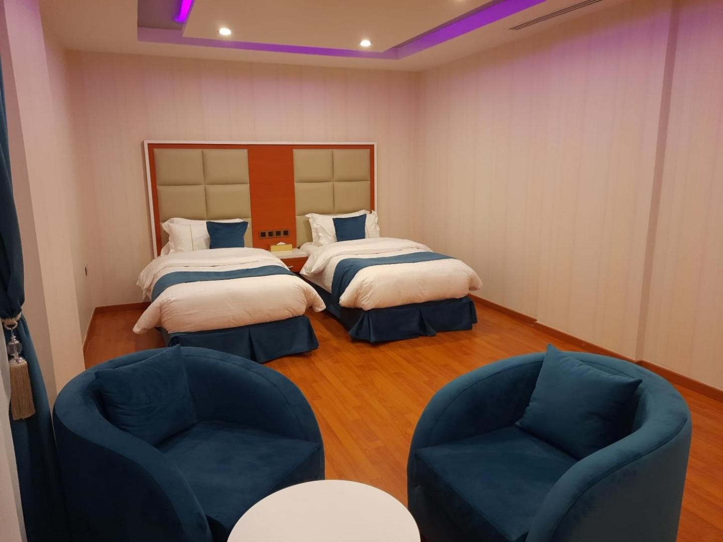 Superior Twin Room photo 2