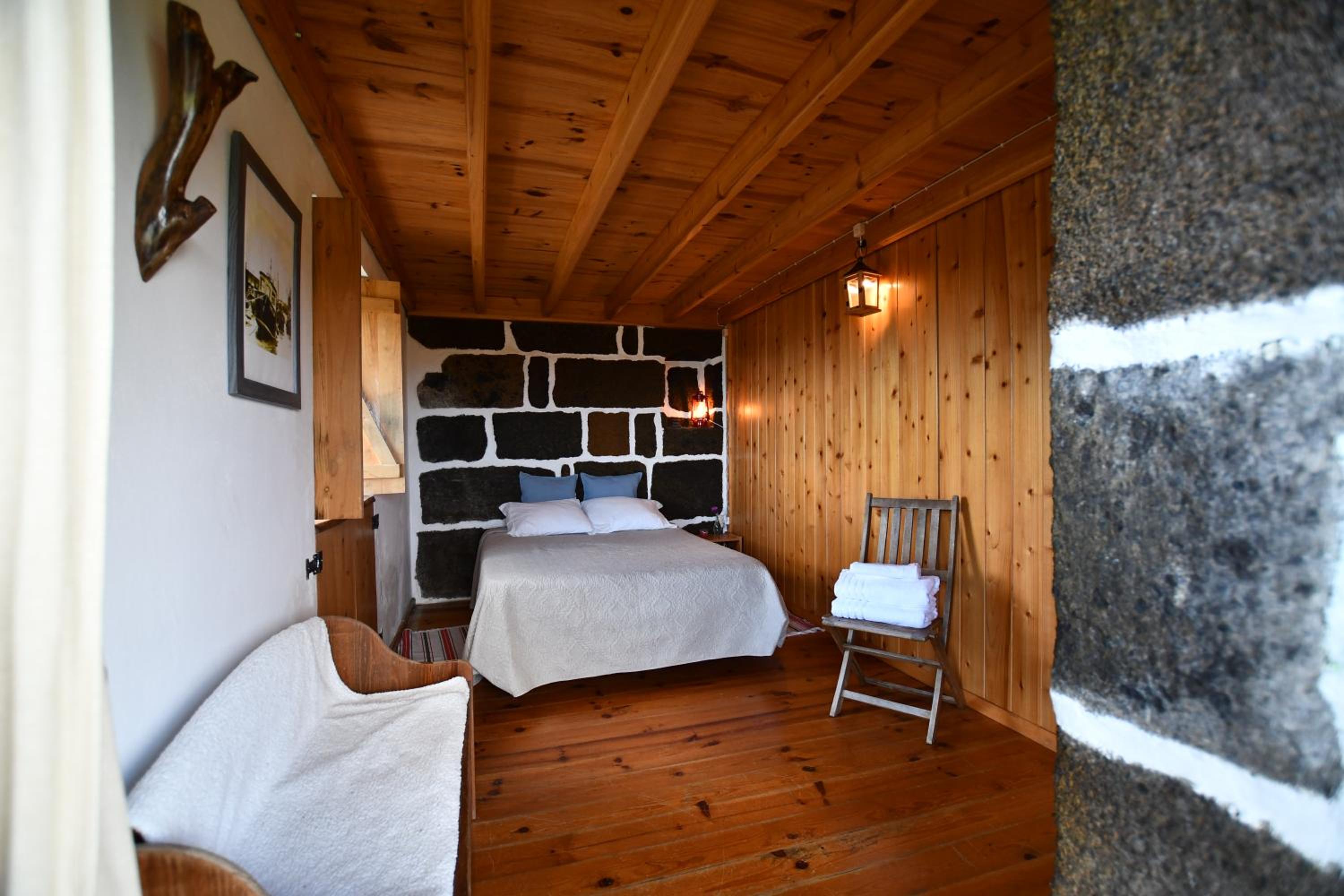 Standard Double Room with Shared Bathroom