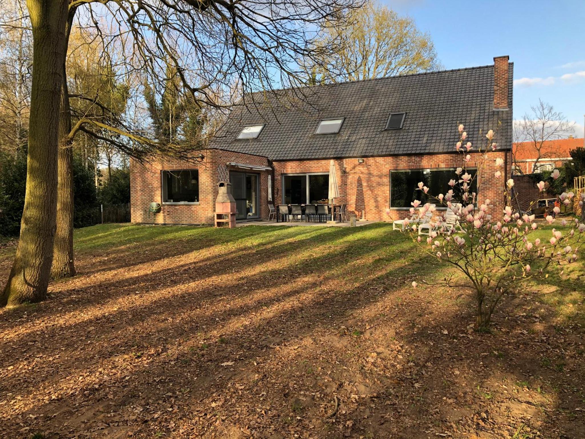 Villa photo 1