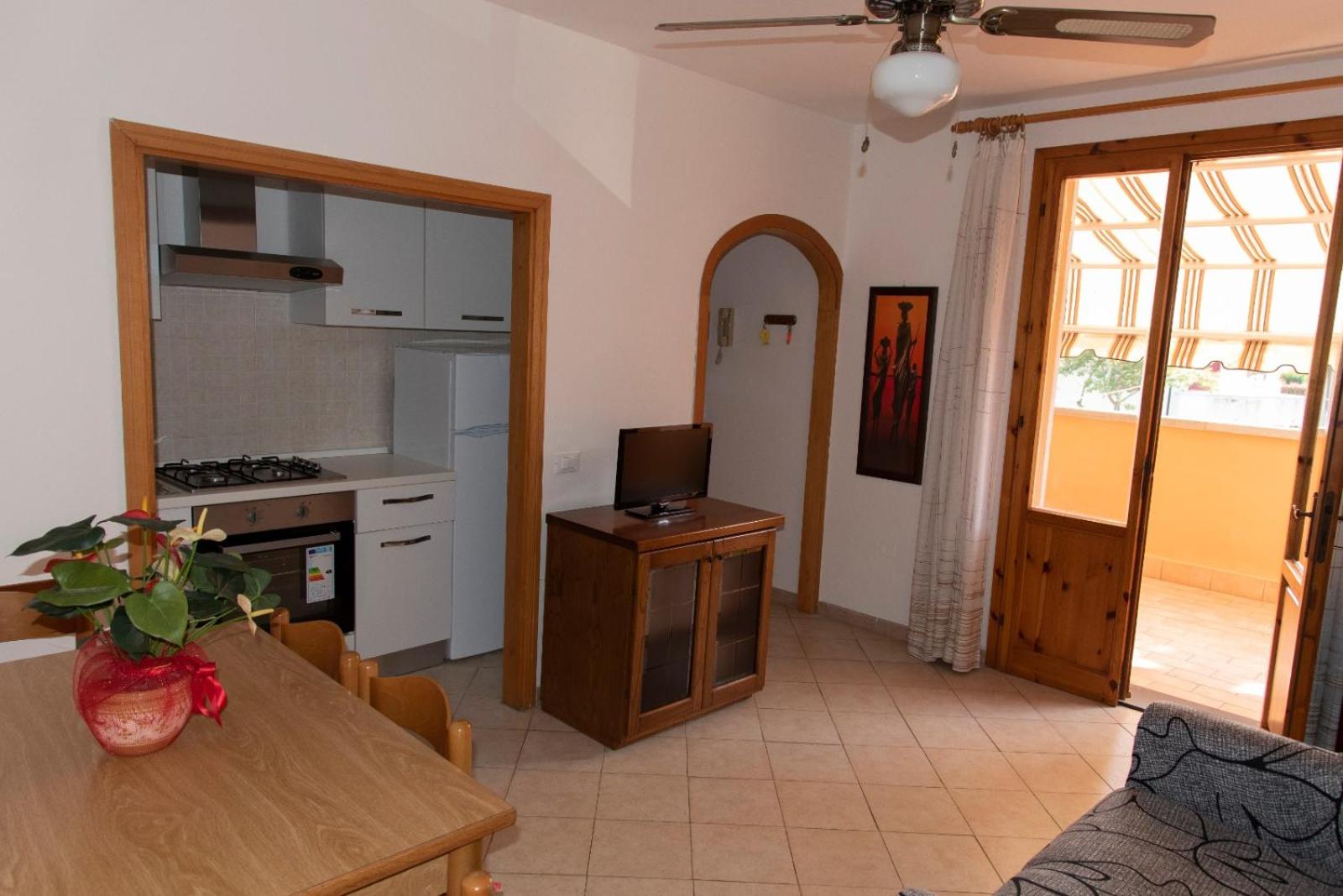One-Bedroom Apartment photo 3