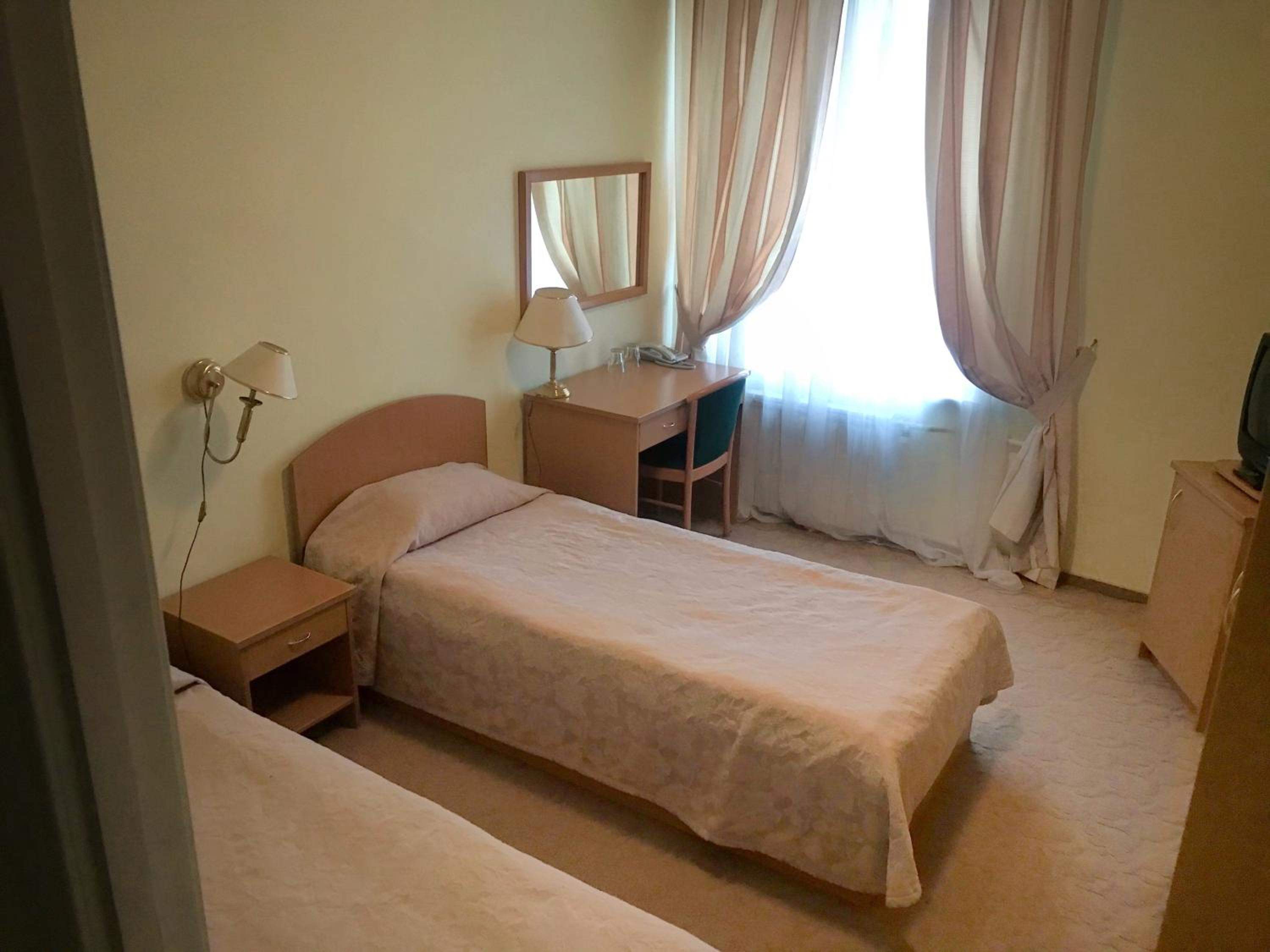 Twin Room photo 2
