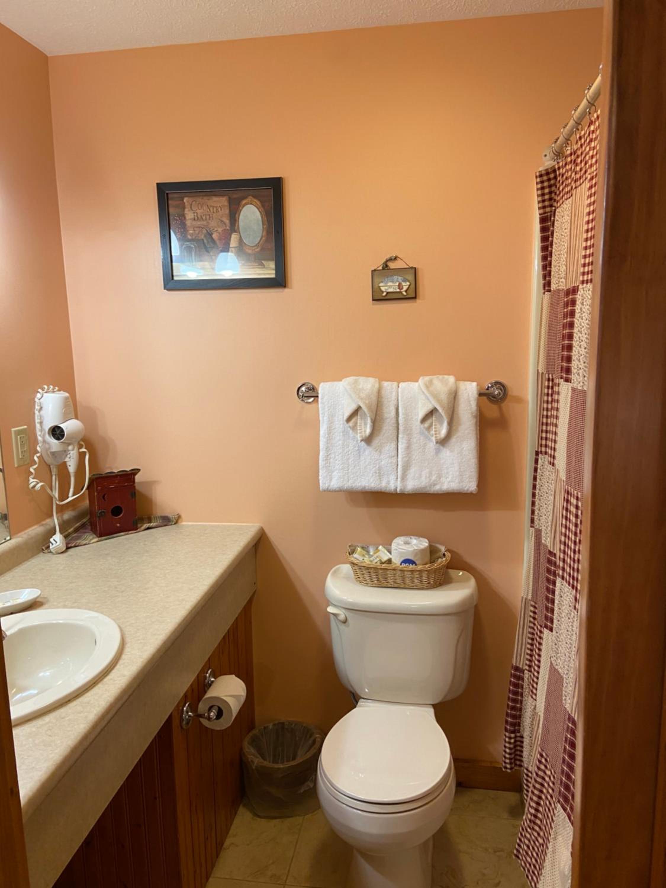 Standard Queen Room photo 3
