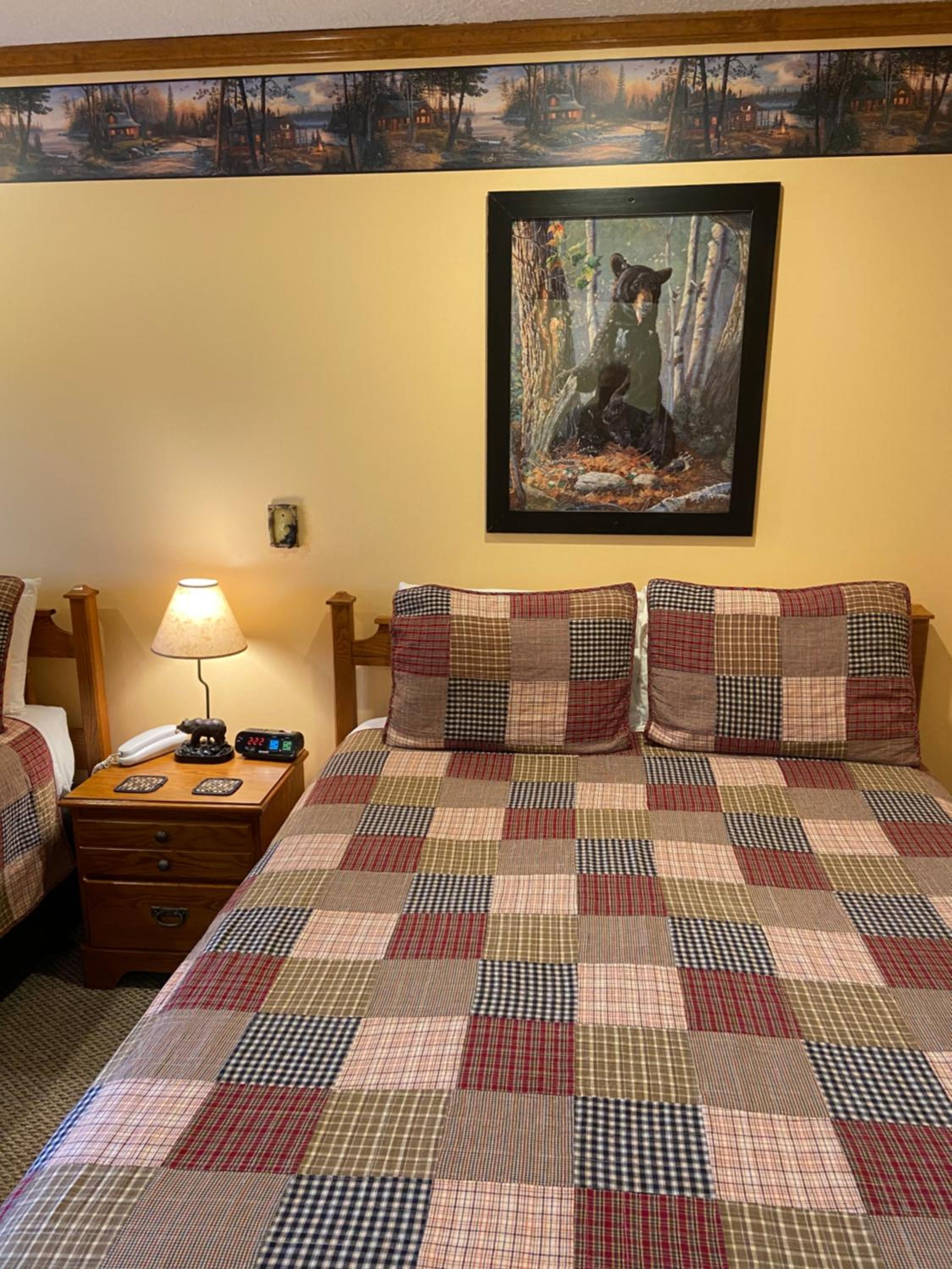 Standard Queen Room photo 2