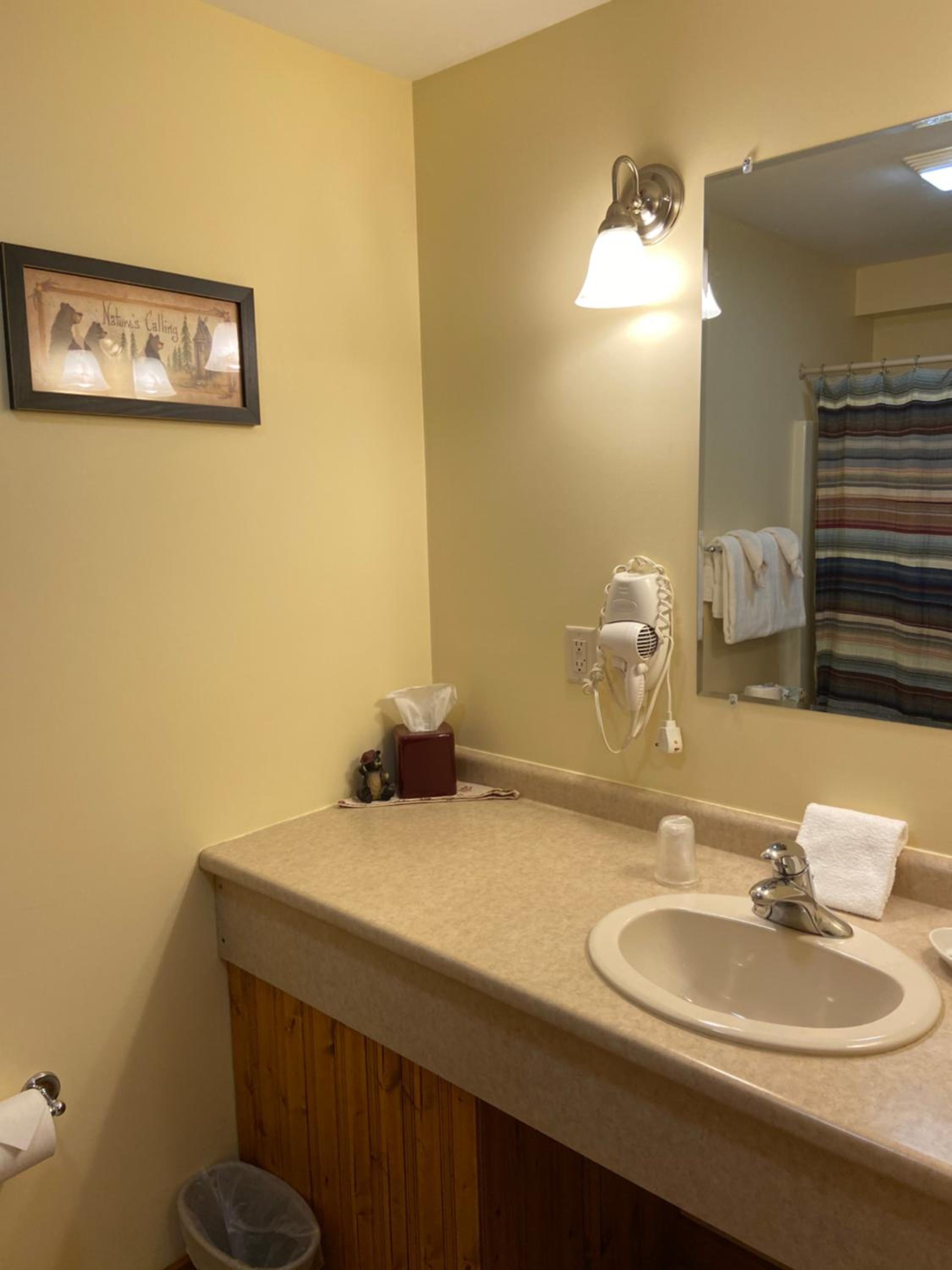 Standard Queen Room photo 3