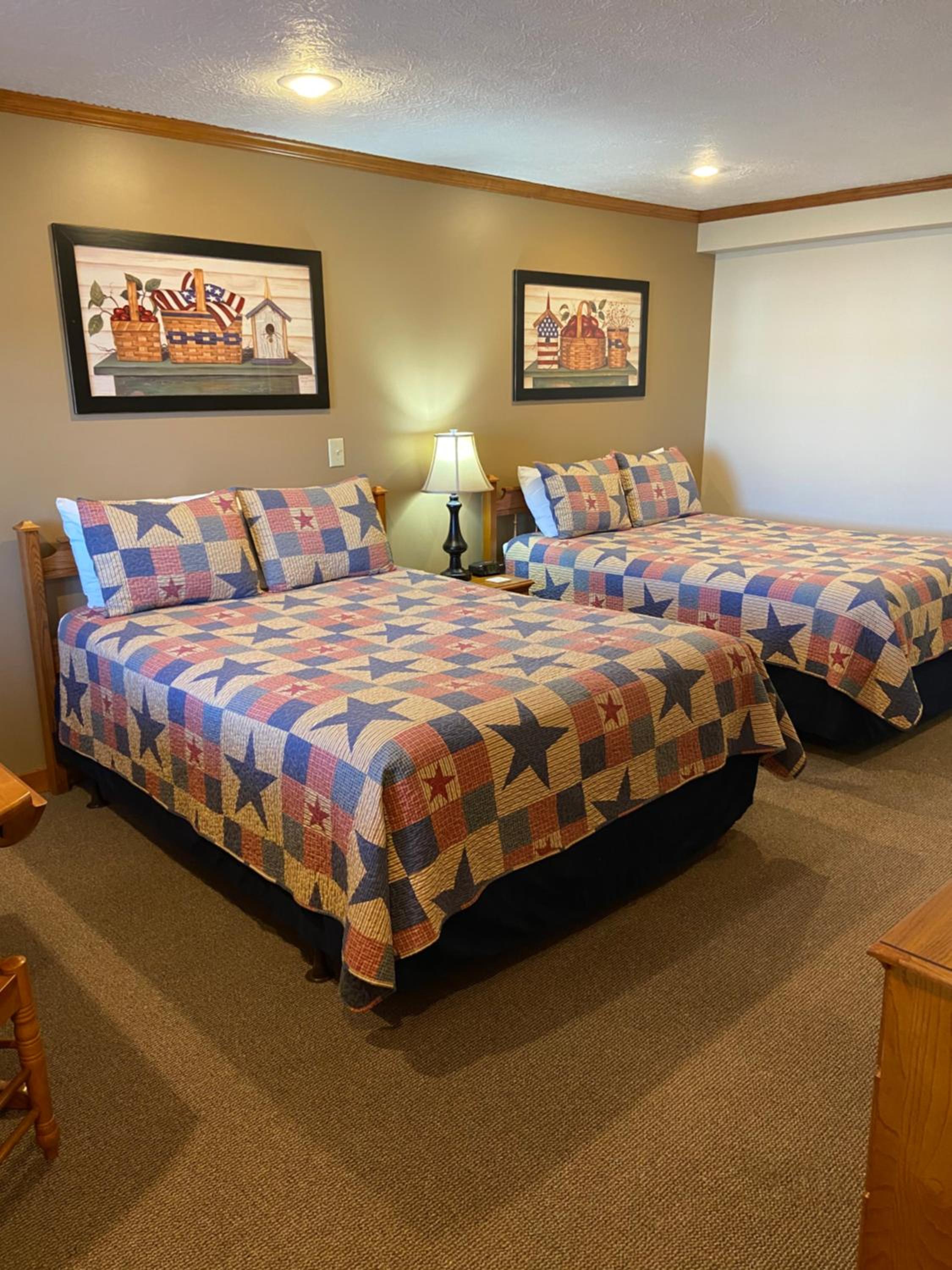 Standard Queen Room photo 1