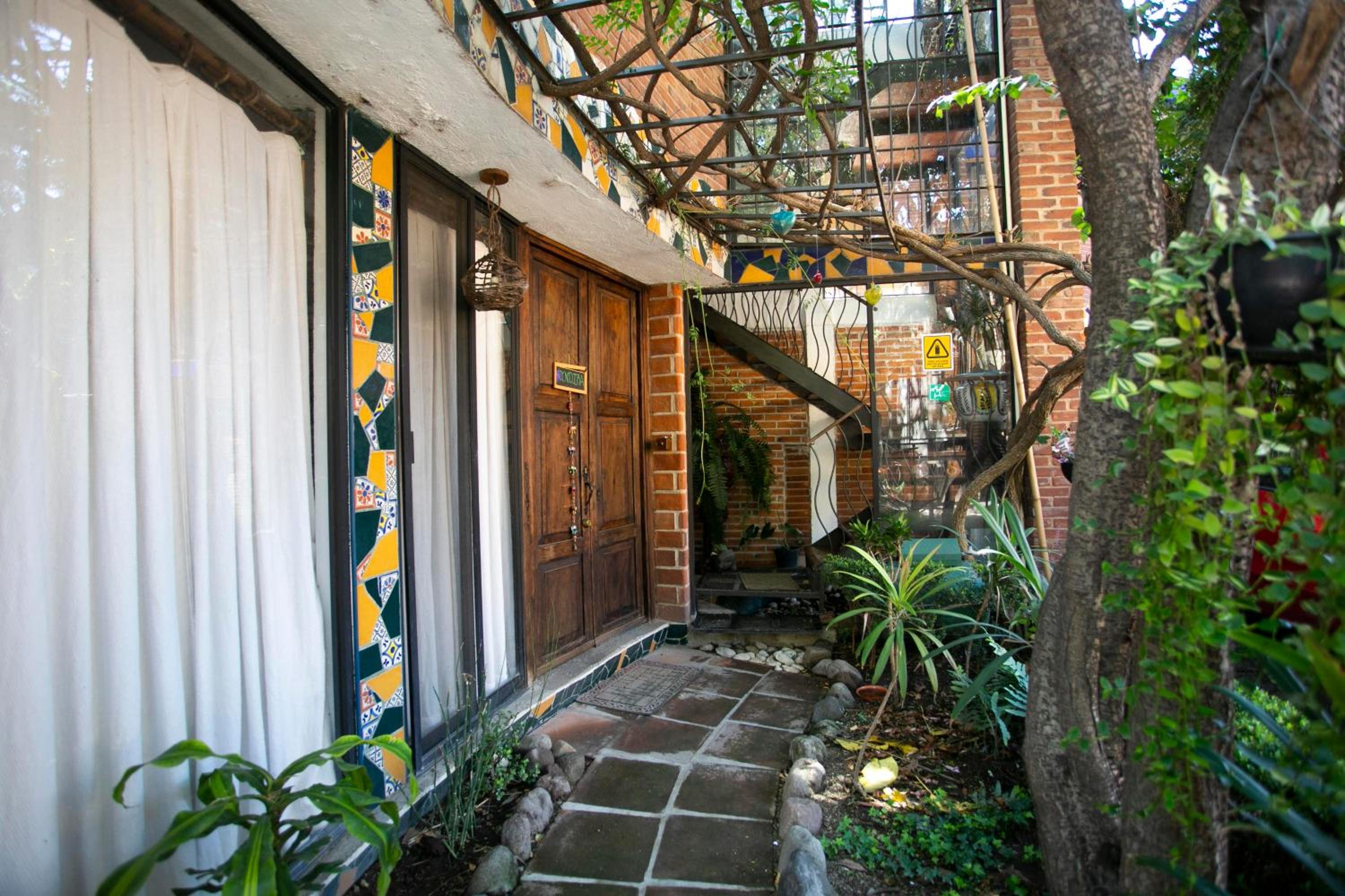 Apartment with Terrace - Photo 15