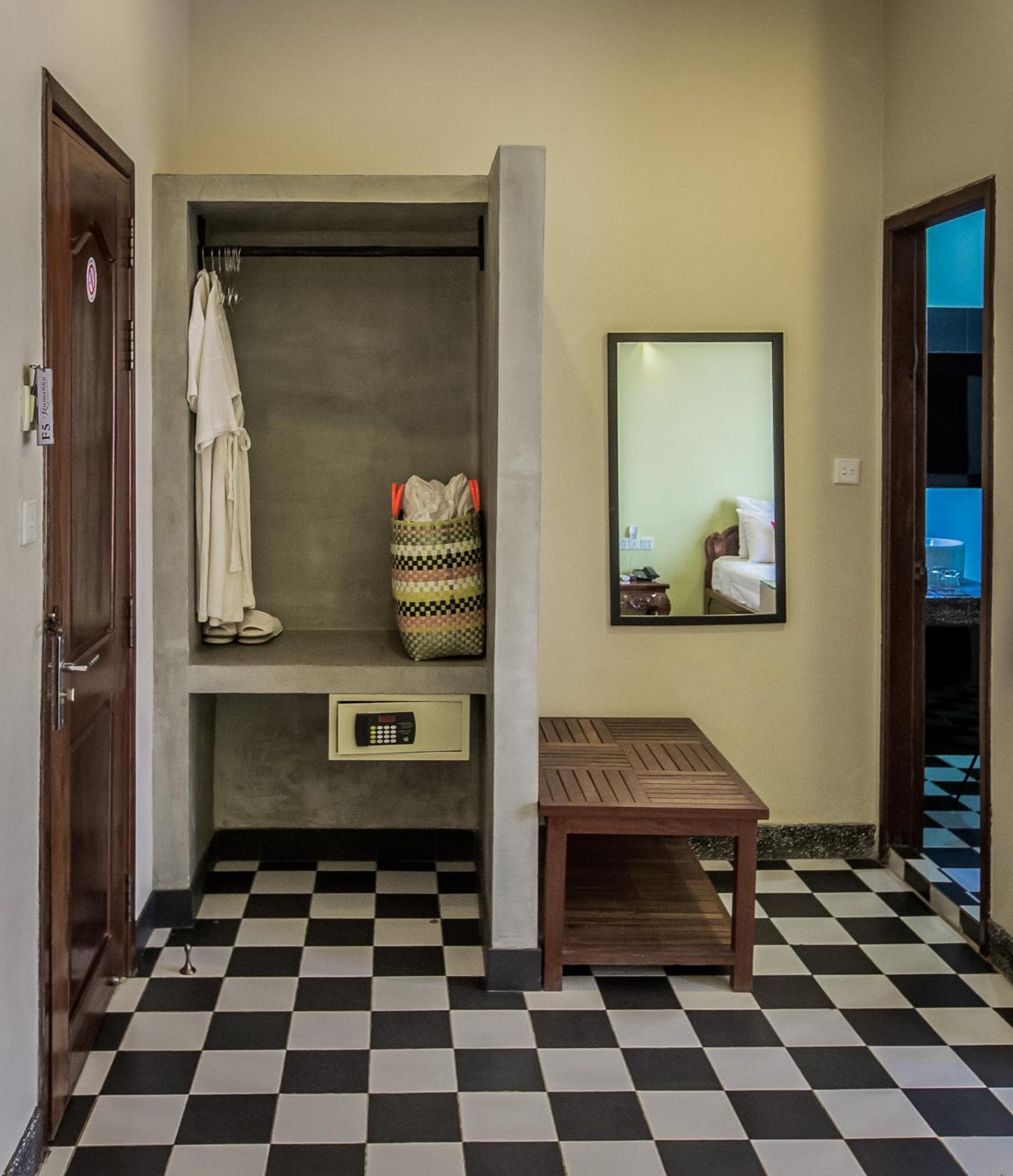 Deluxe Twin Room - Photo 5