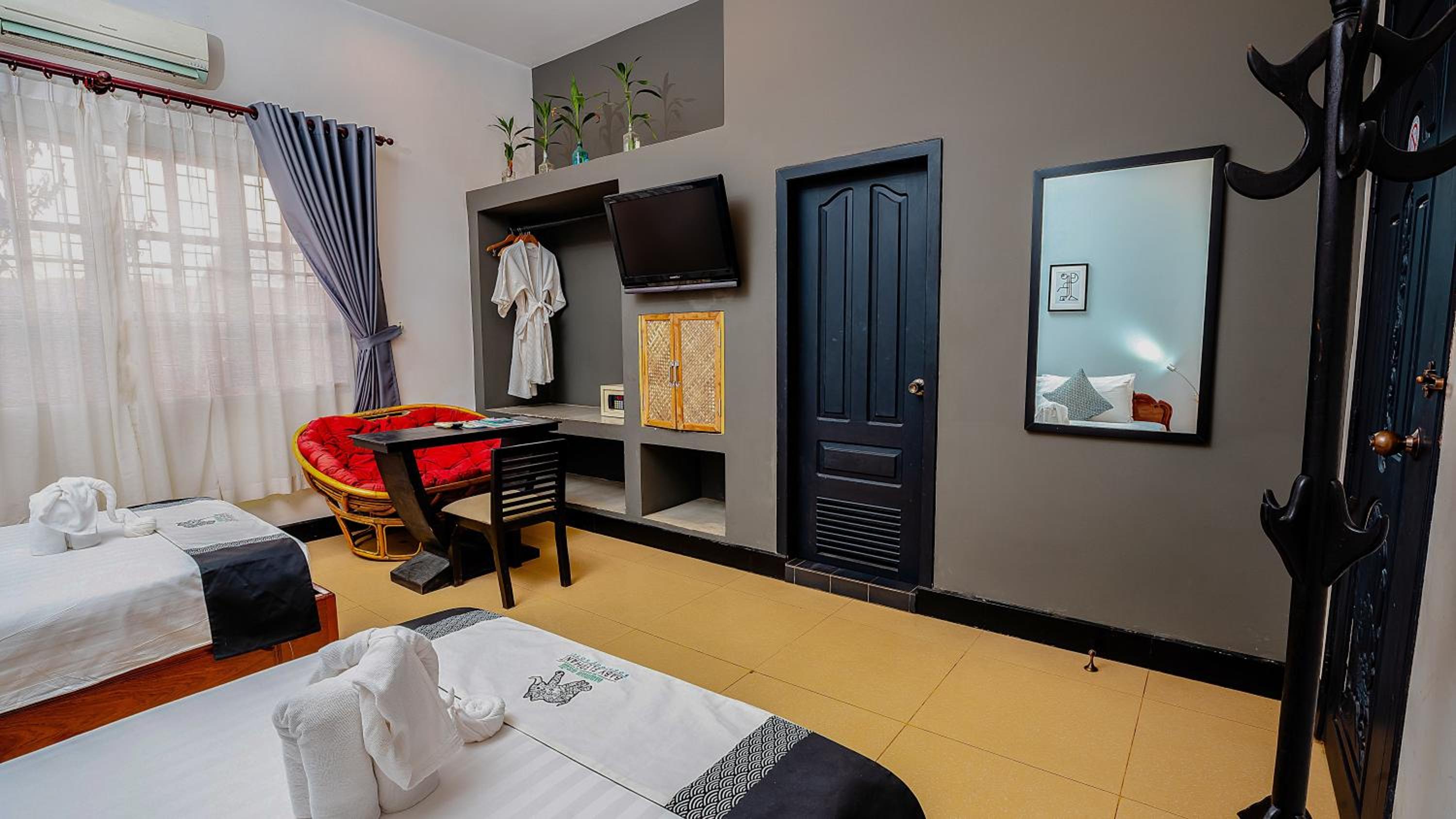 Deluxe Twin Room - Photo 3