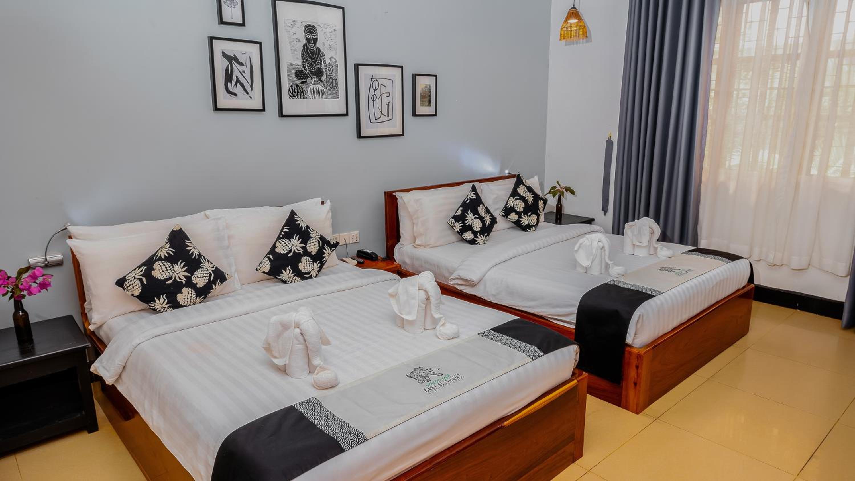 Deluxe Family Room - Photo 4
