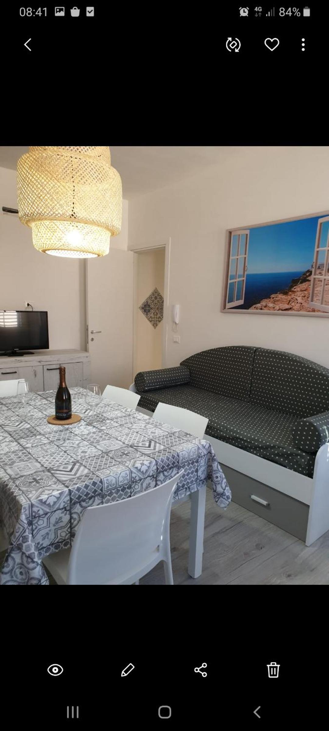 Apartment With Terrace - Photo 11