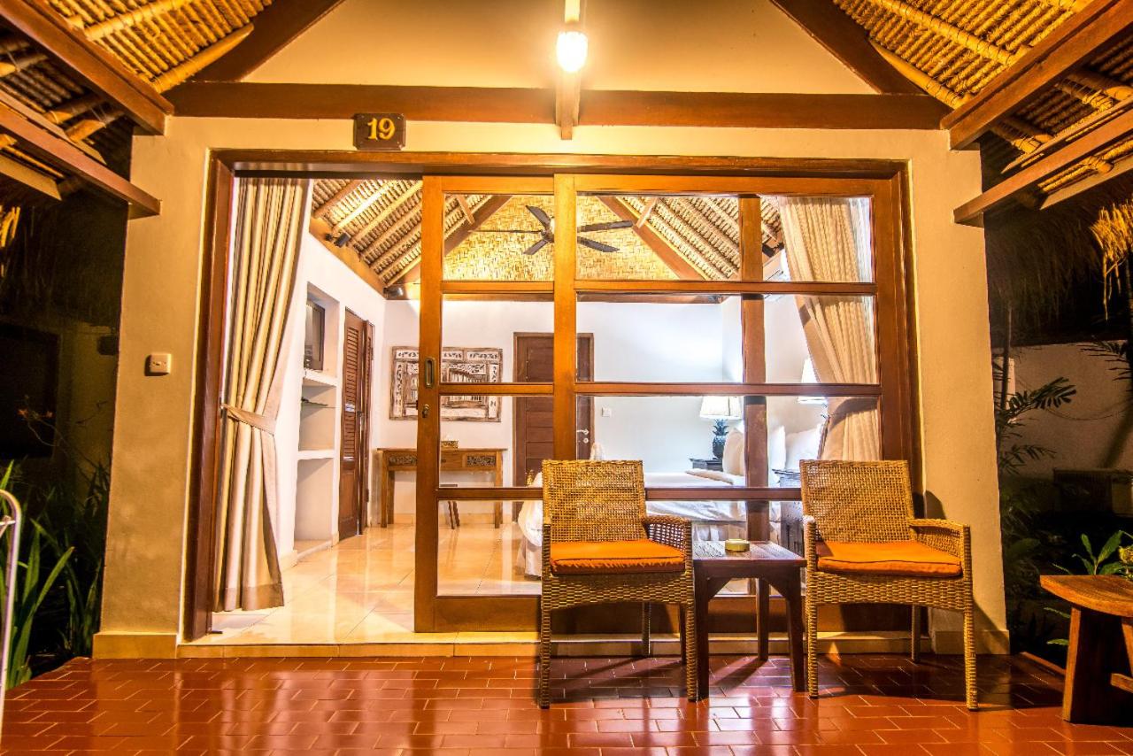 Standard Double Room with Garden View