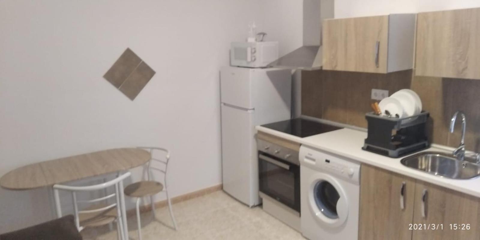 Apartment with Terrace - Photo 7