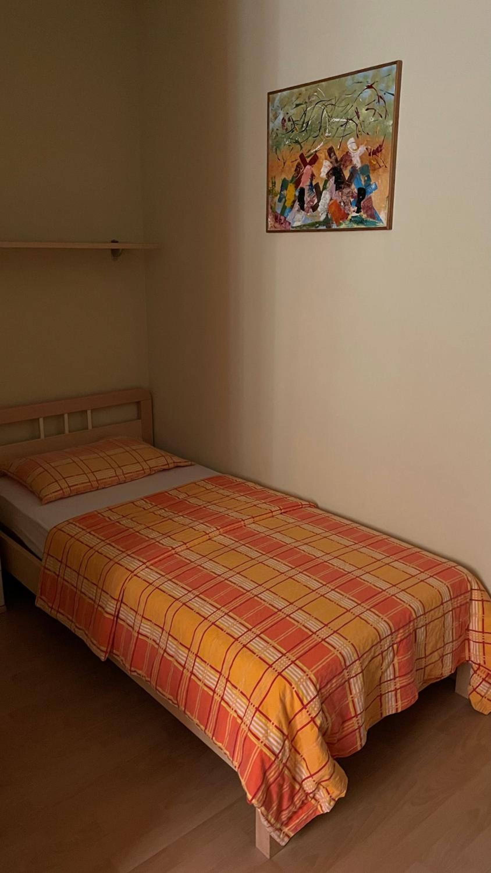 Twin Room with Private Bathroom photo 2