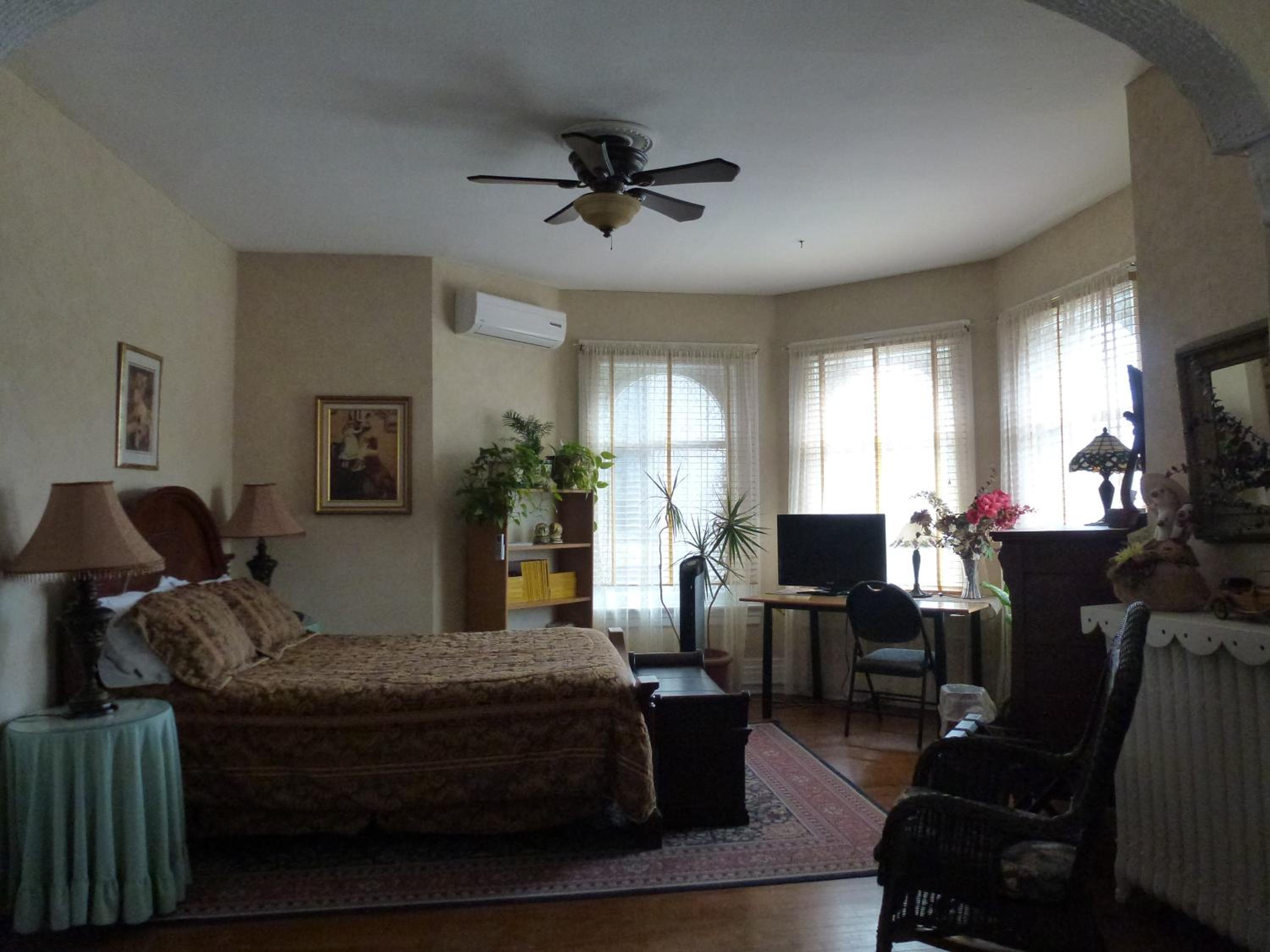 Queen Room with Garden View photo 1