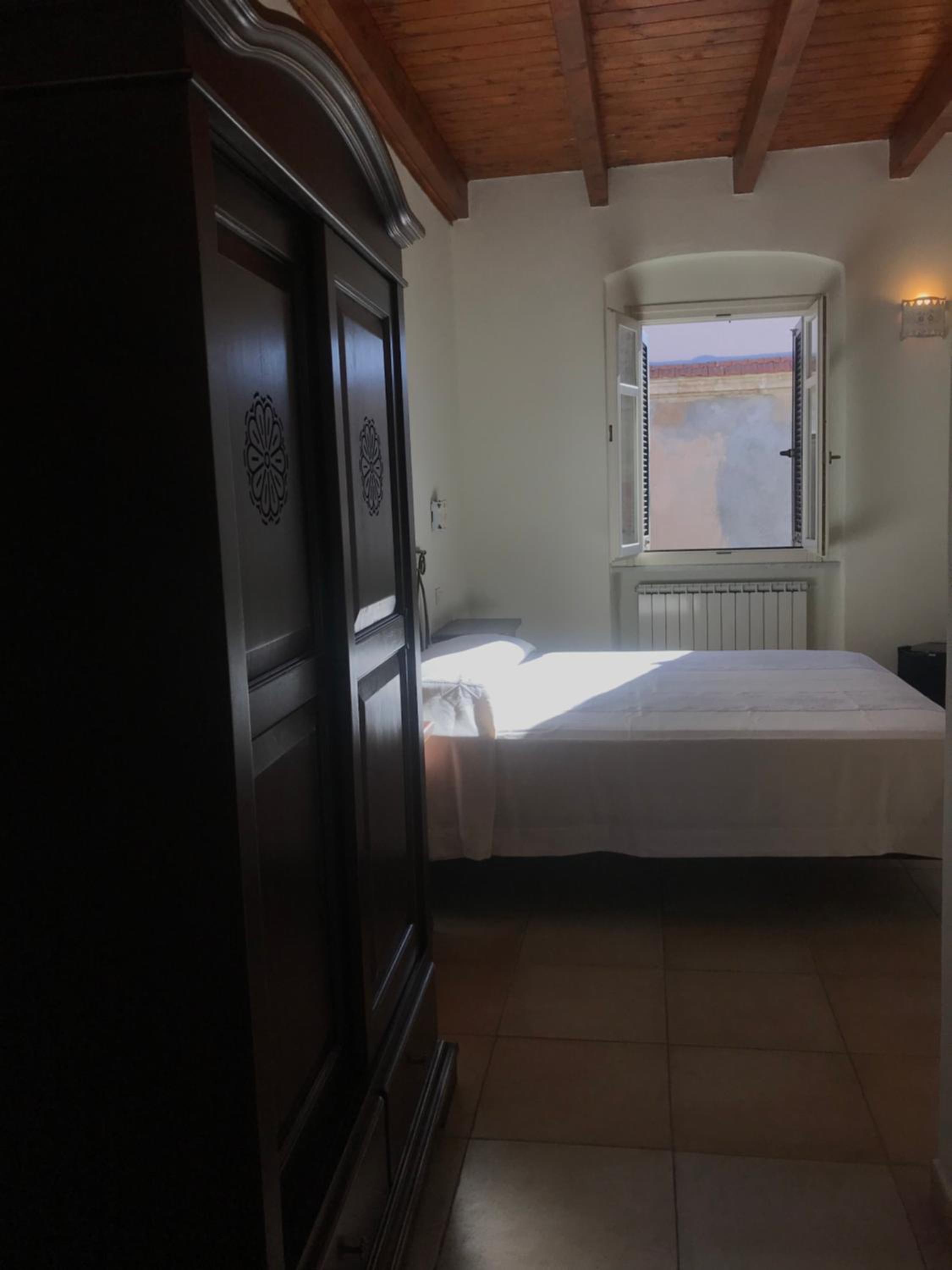 Suite with Terrace - Photo 3