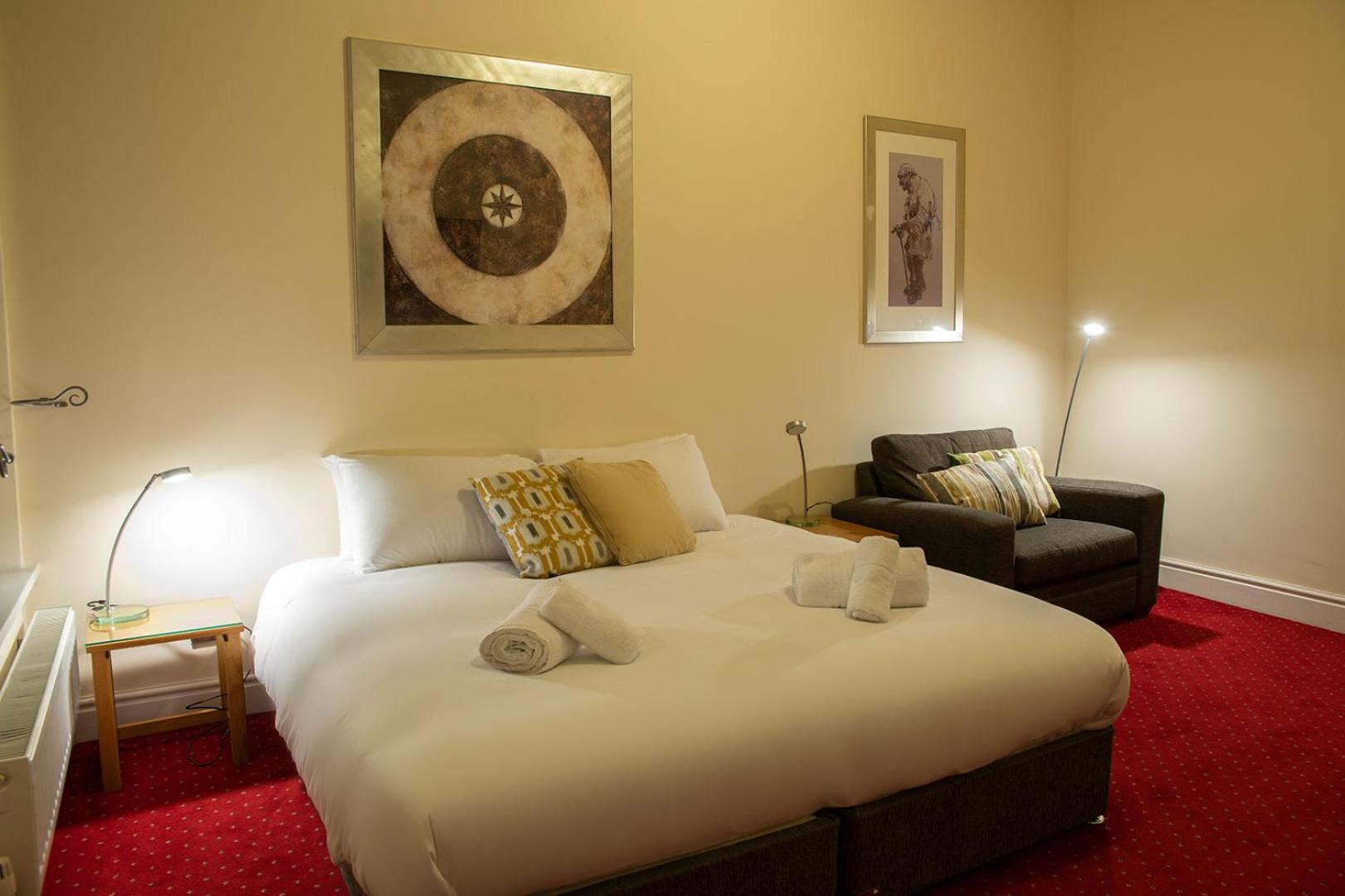 Basic Triple Room