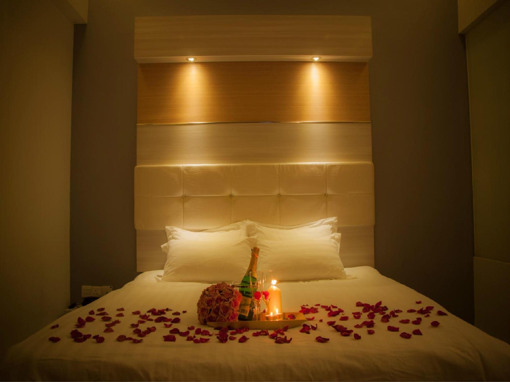 Standard King Room photo 2