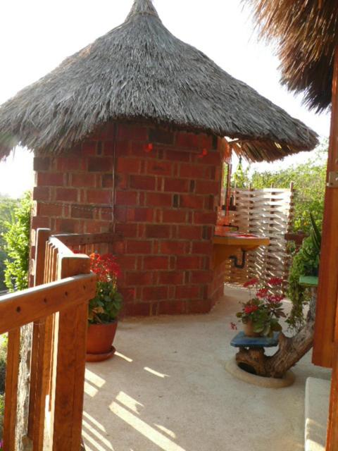 Deluxe Bungalow with Garden View photo 3