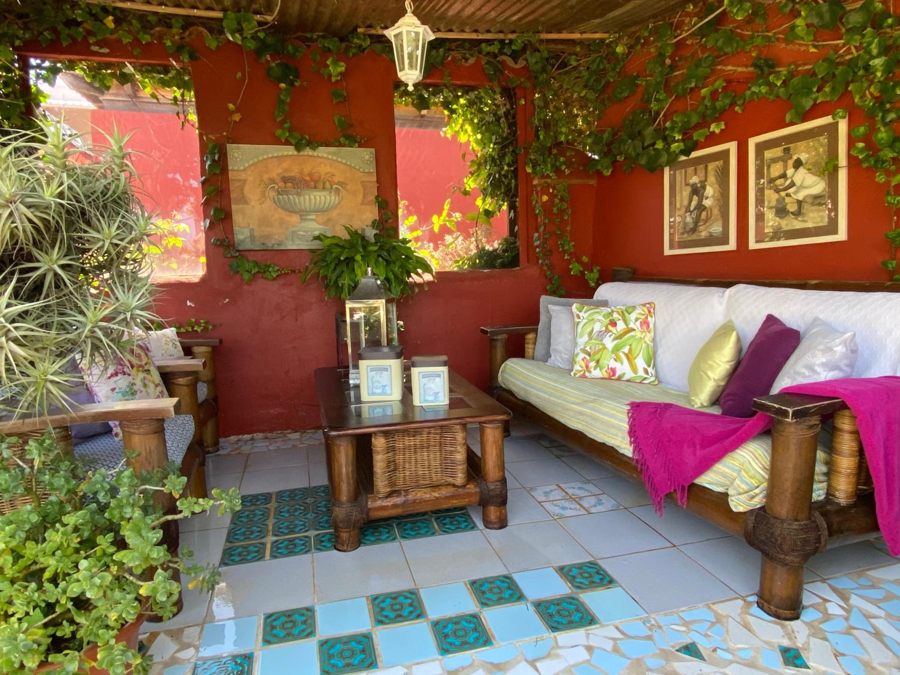 Apartment with Terrace - Photo 23