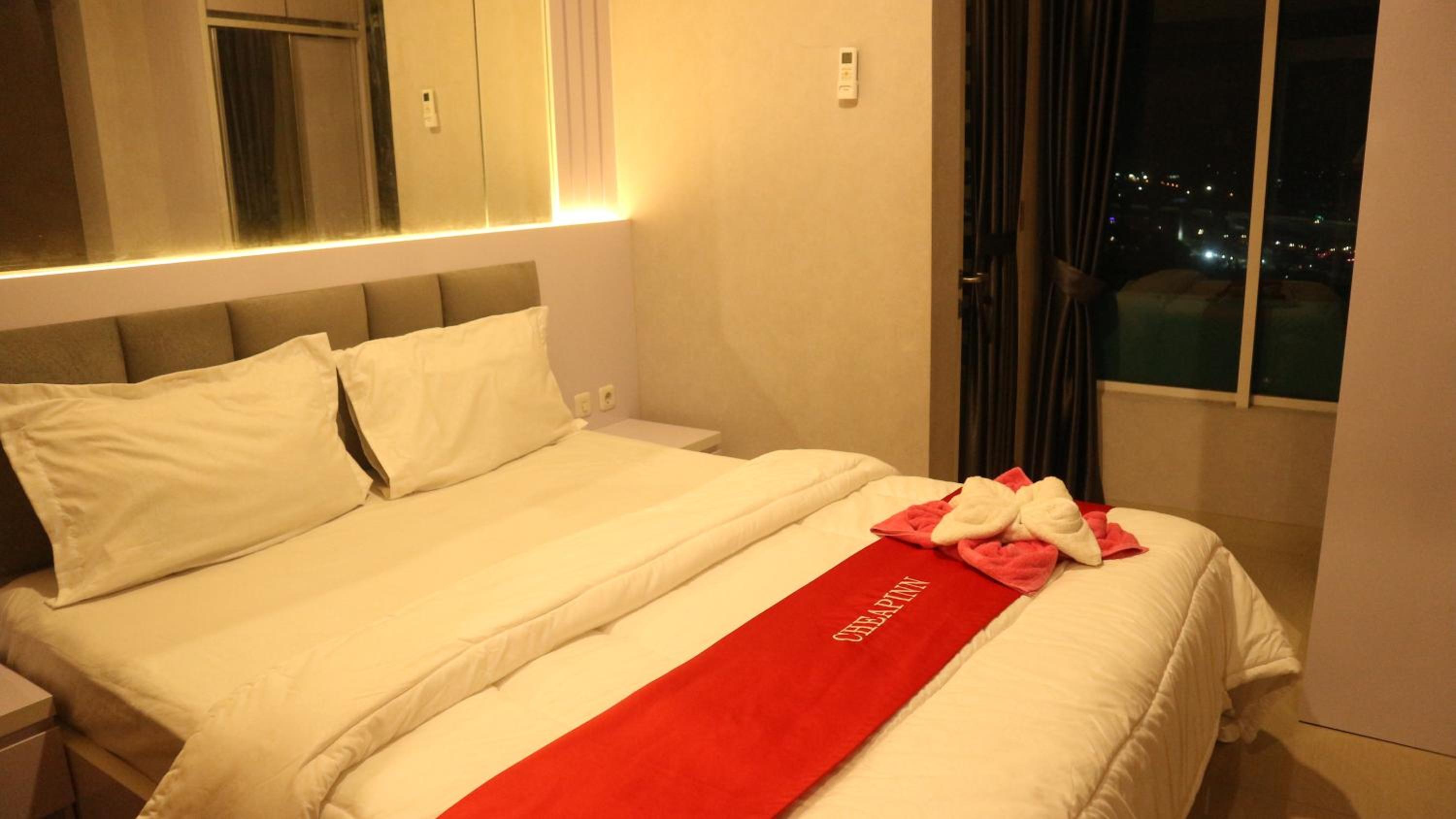 One-Bedroom Apartment - Photo 10
