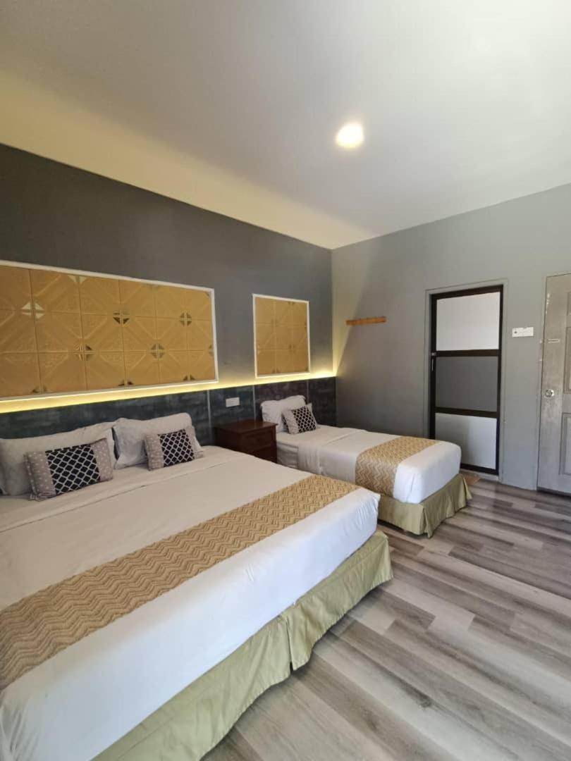 Twin Room with Balcony photo 1