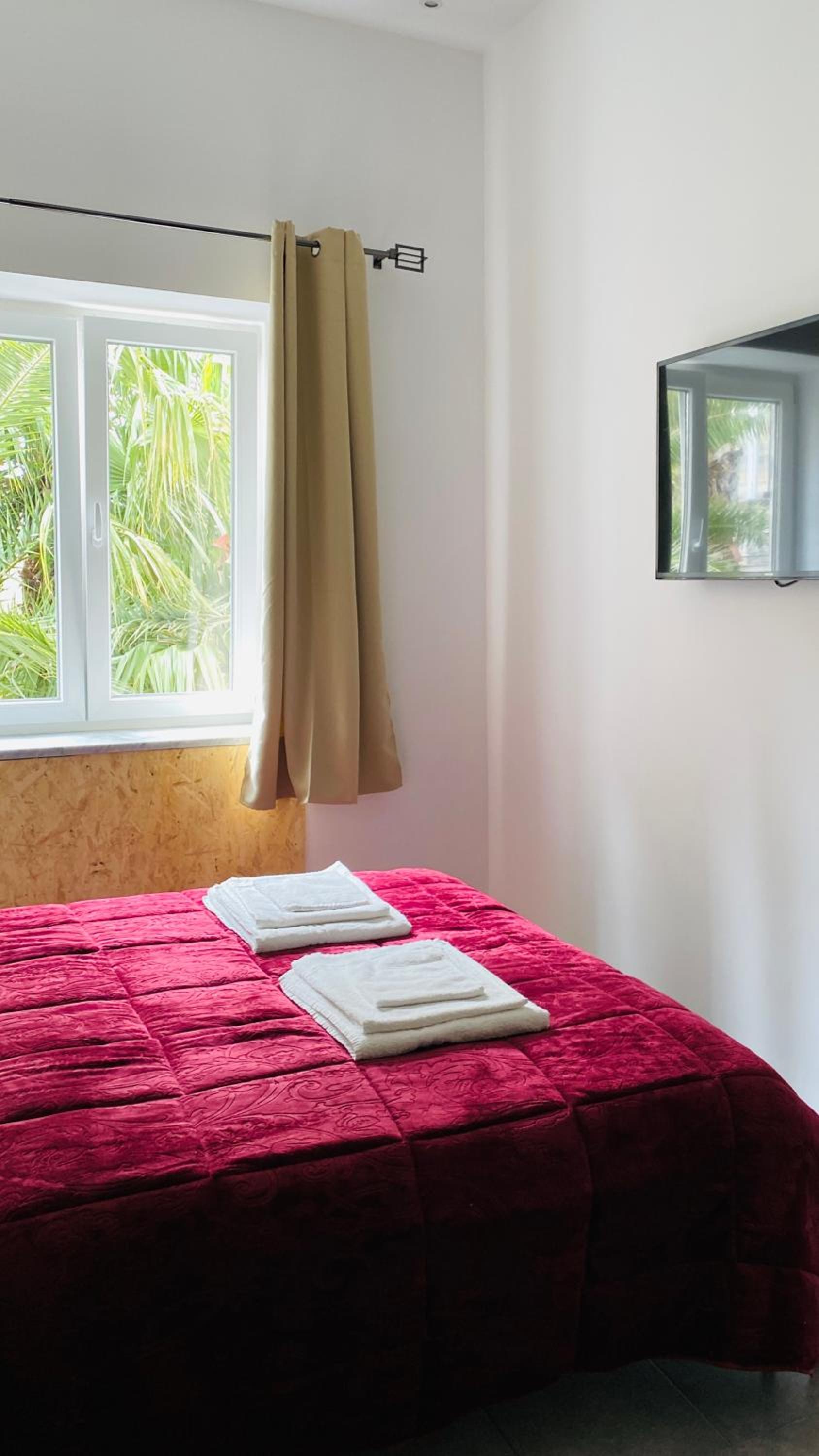 Double Room with Private Bathroom photo 3