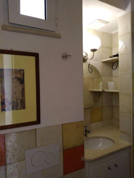 Double Room - Photo 19
