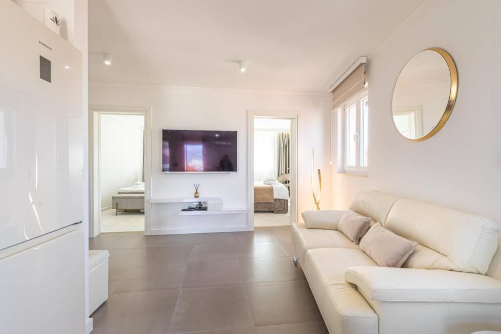 Two-Bedroom Apartment - Photo 27