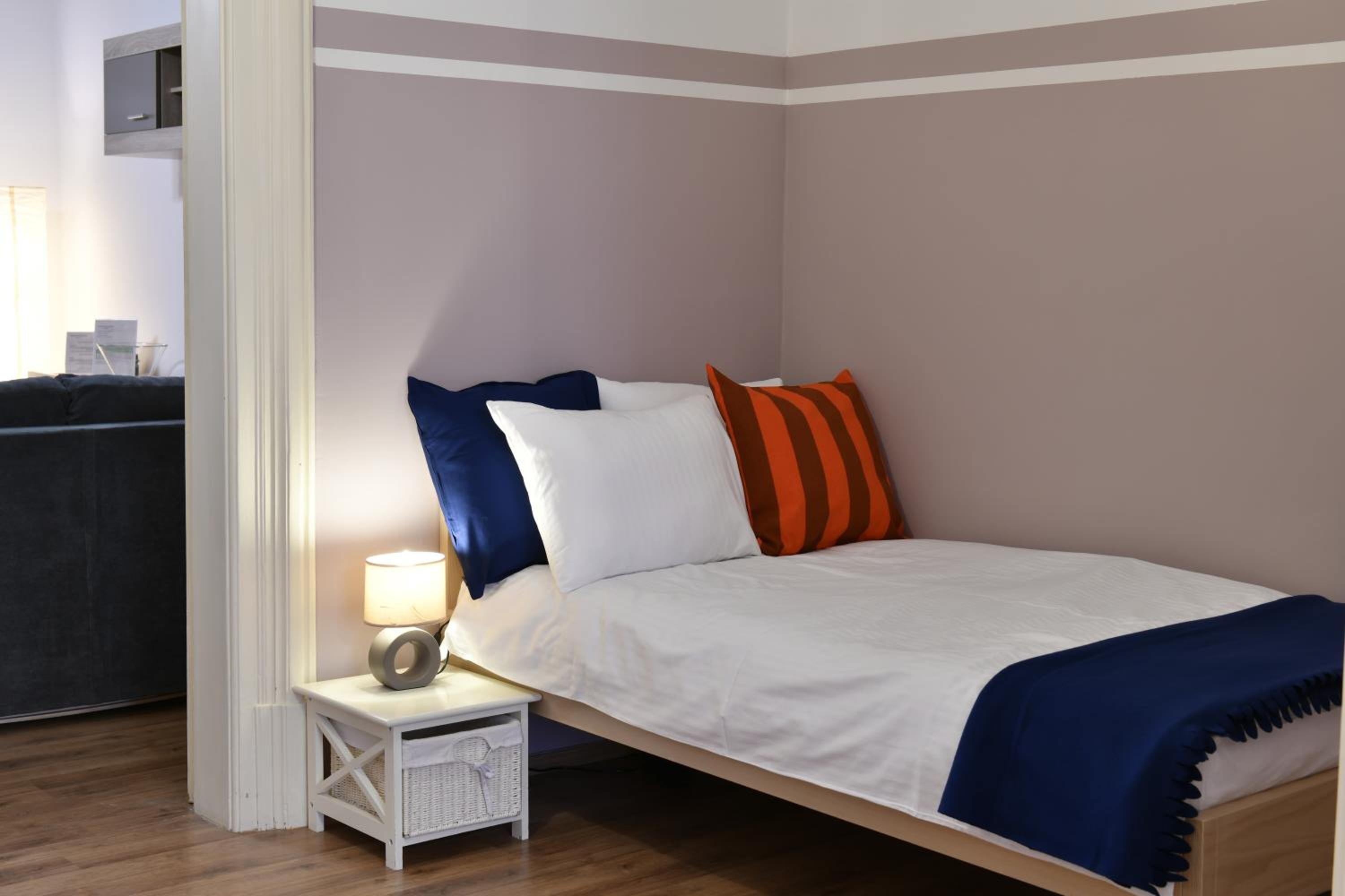 Three-Bedroom Apartment - Photo 33