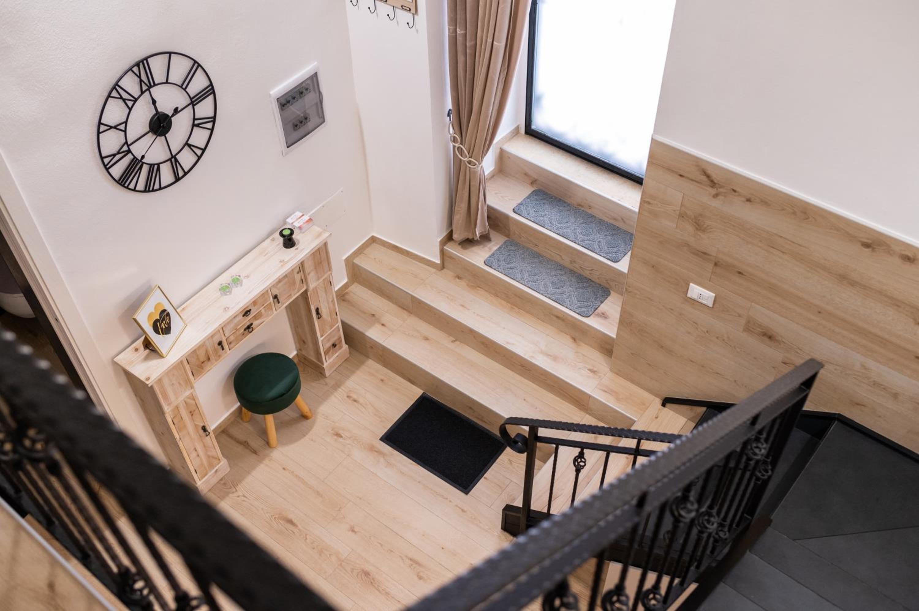 Apartment - Ground Floor - Photo 11