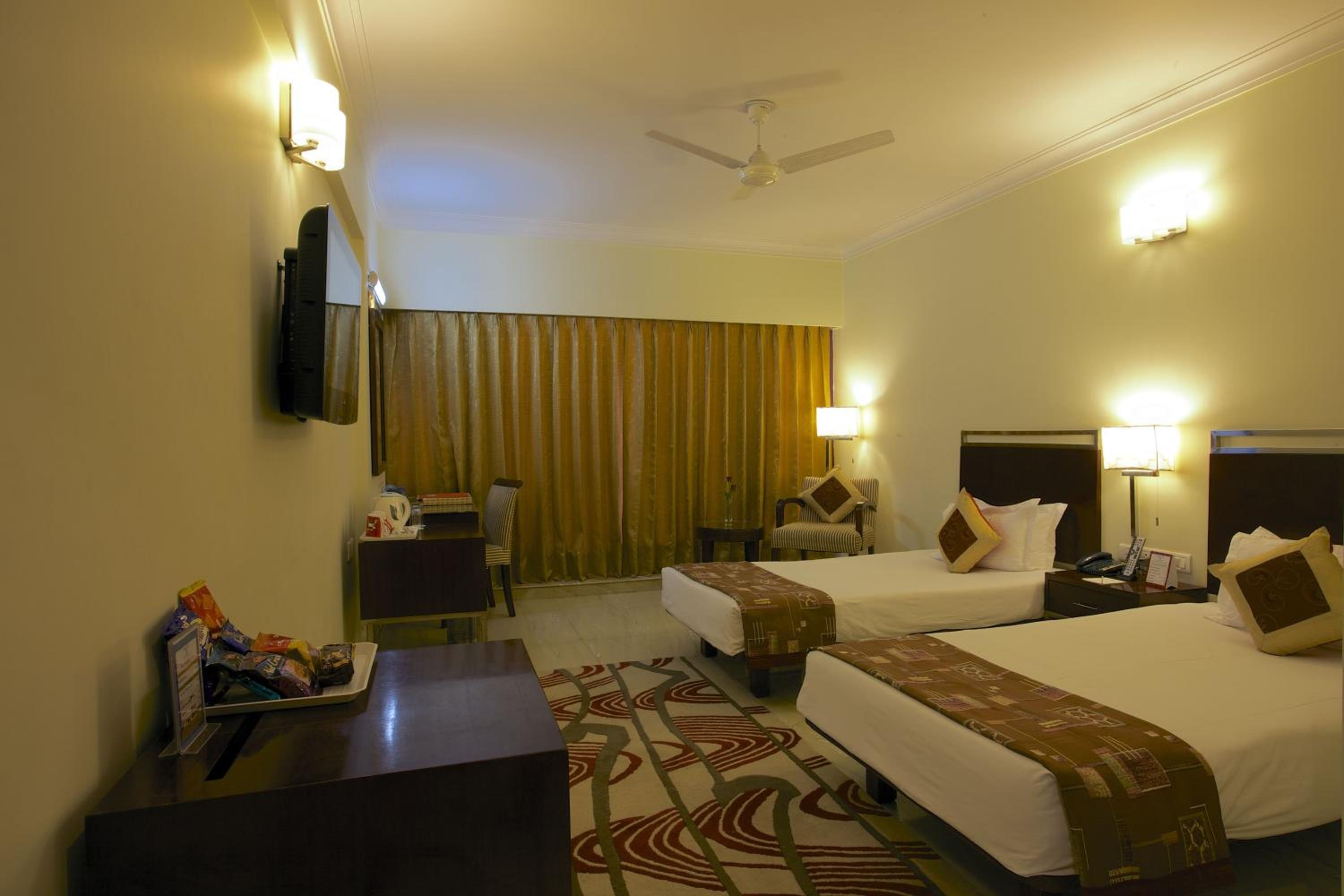 Double Room - Photo 2