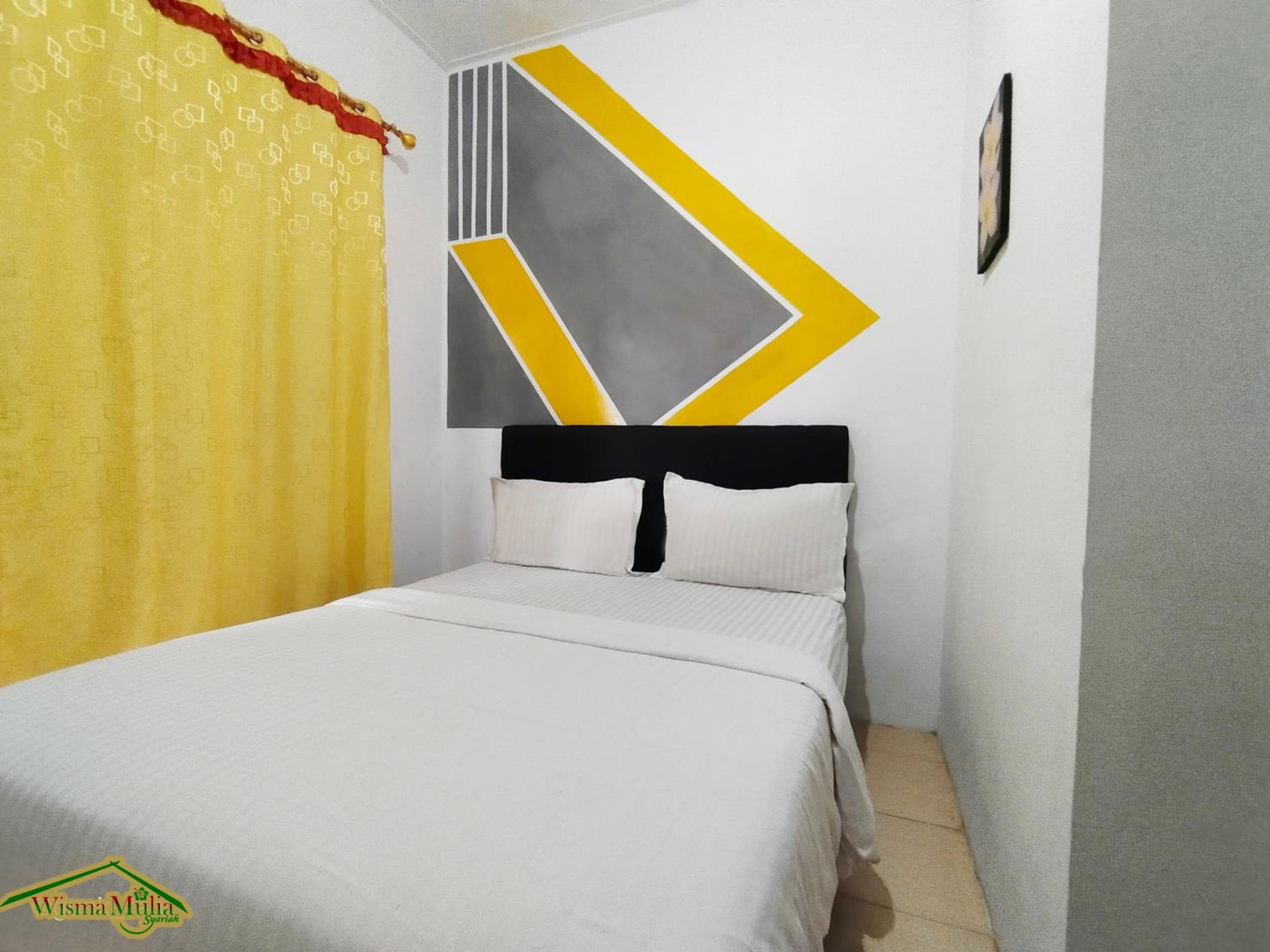 Budget Double Room - Photo 4