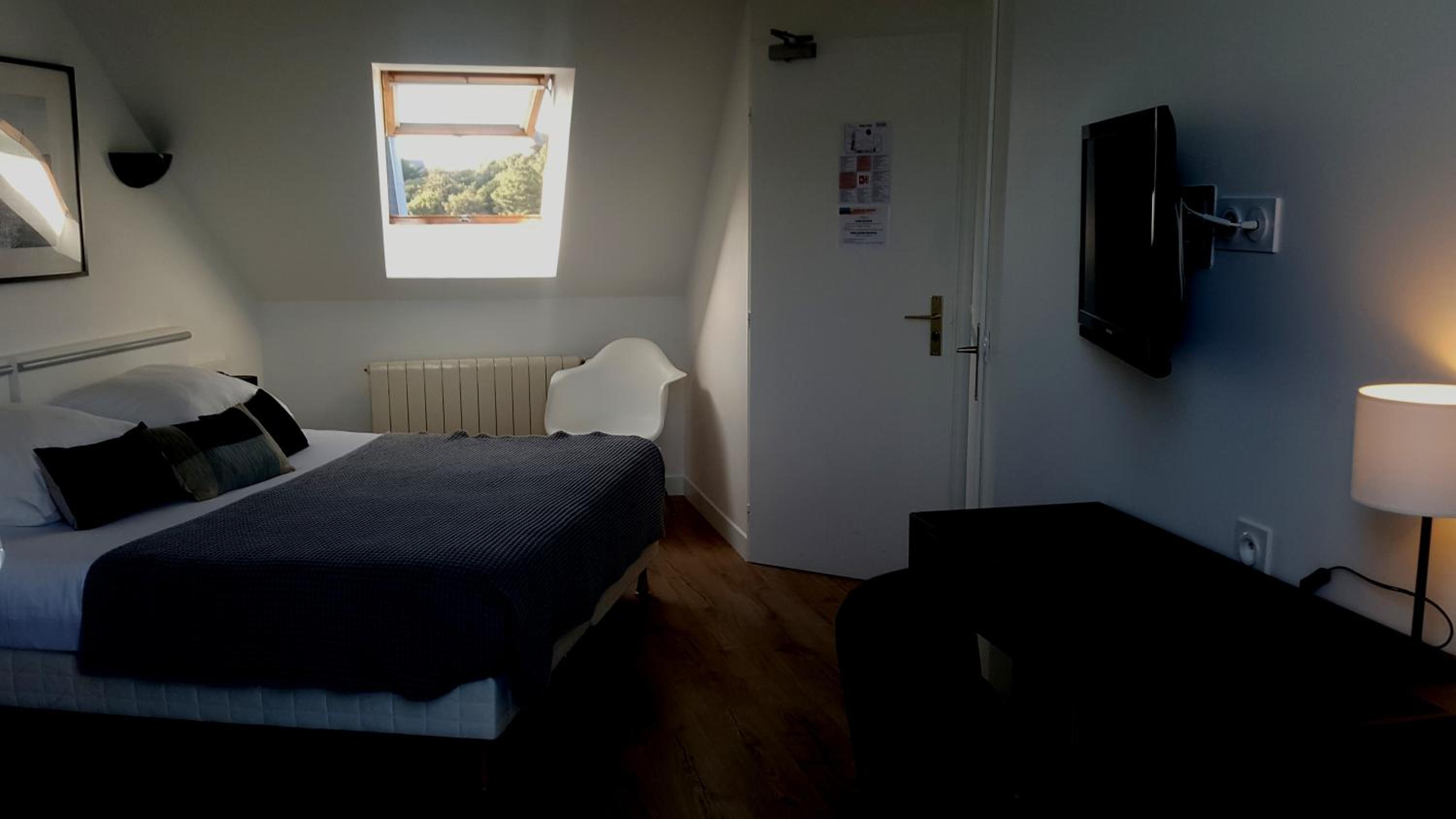 Superior Double or Twin Room with Terrace - Photo 4