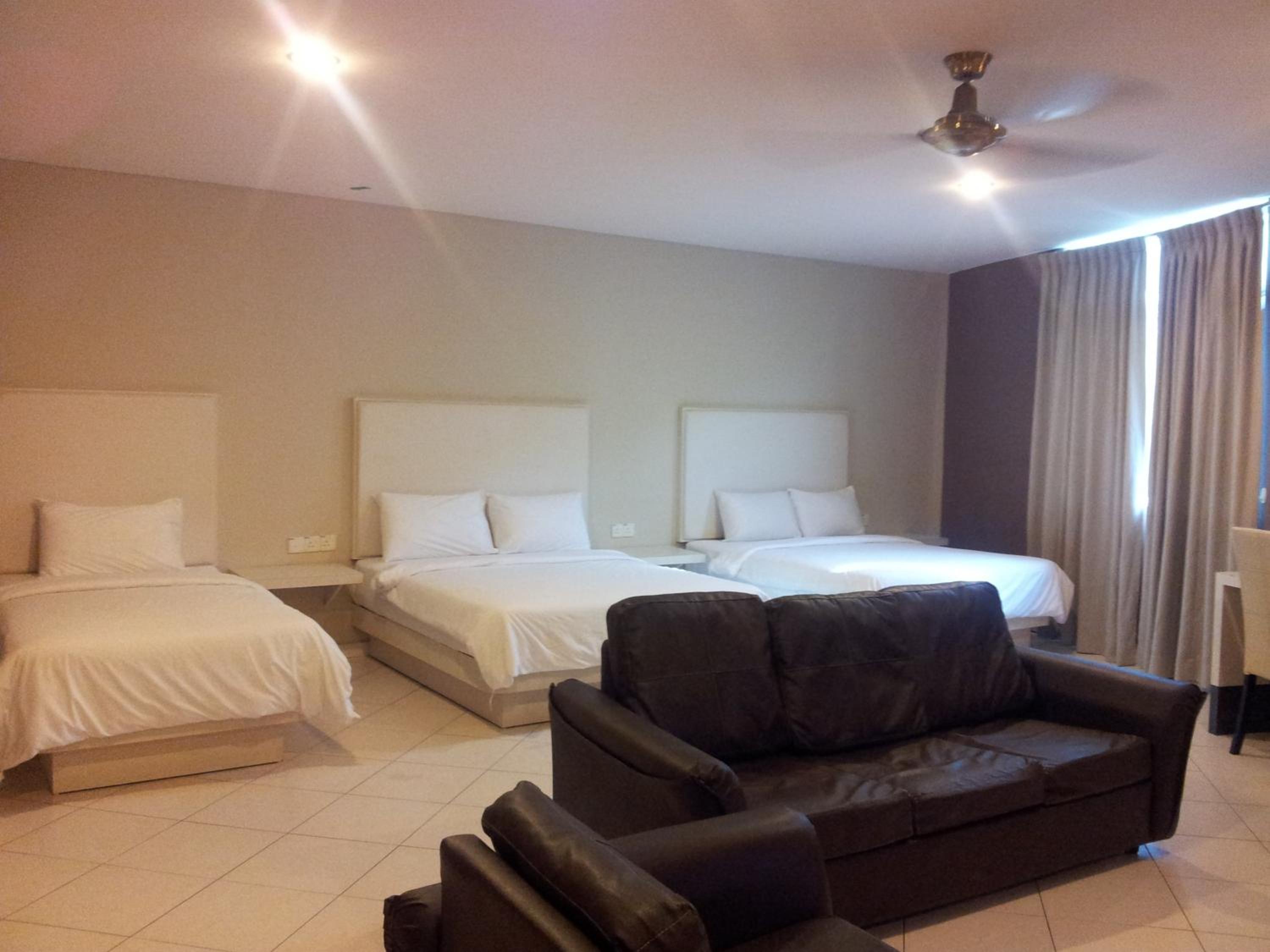 Family Suite photo 2