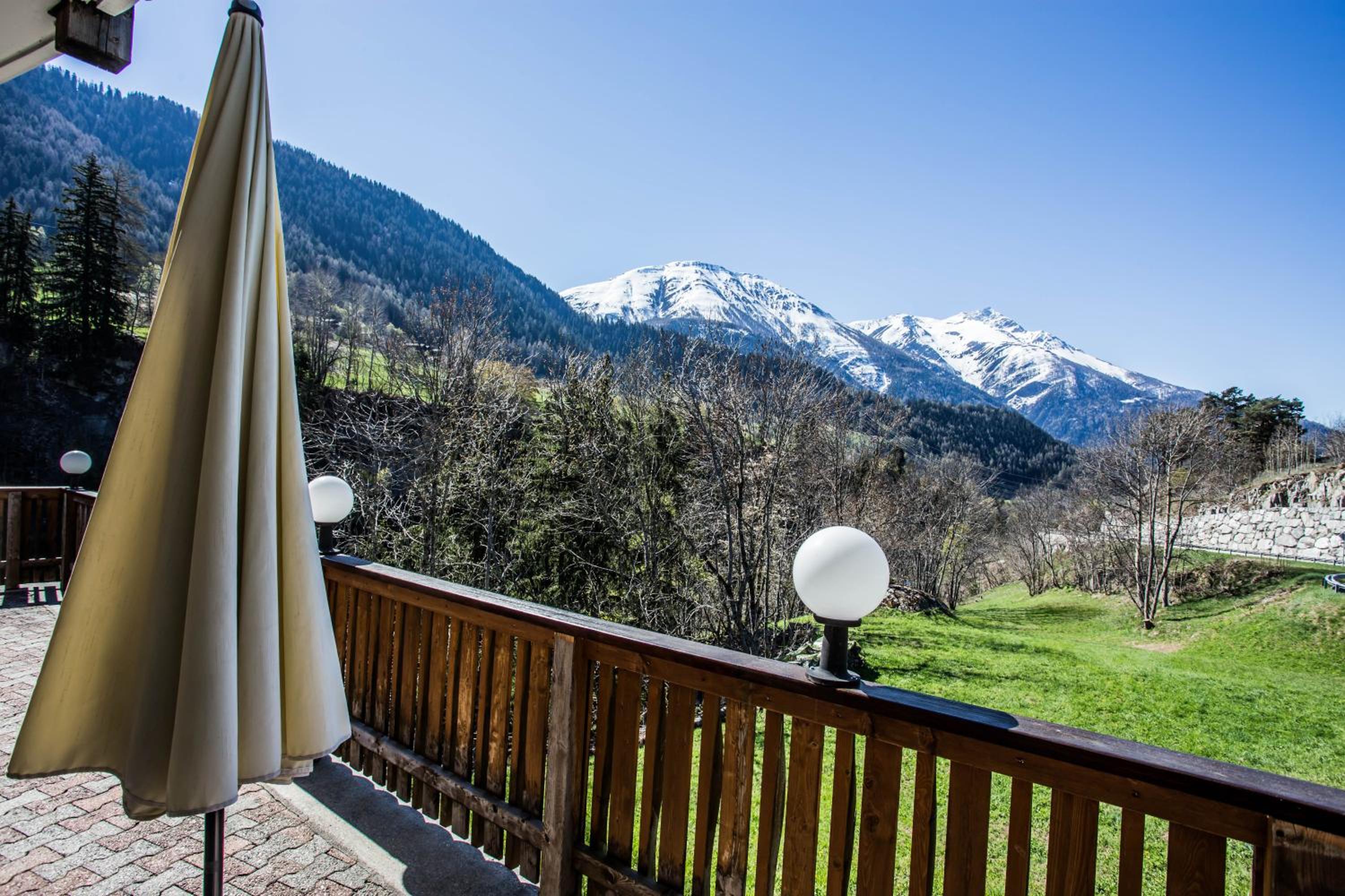 Superior Double Room with Balcony - Photo 14