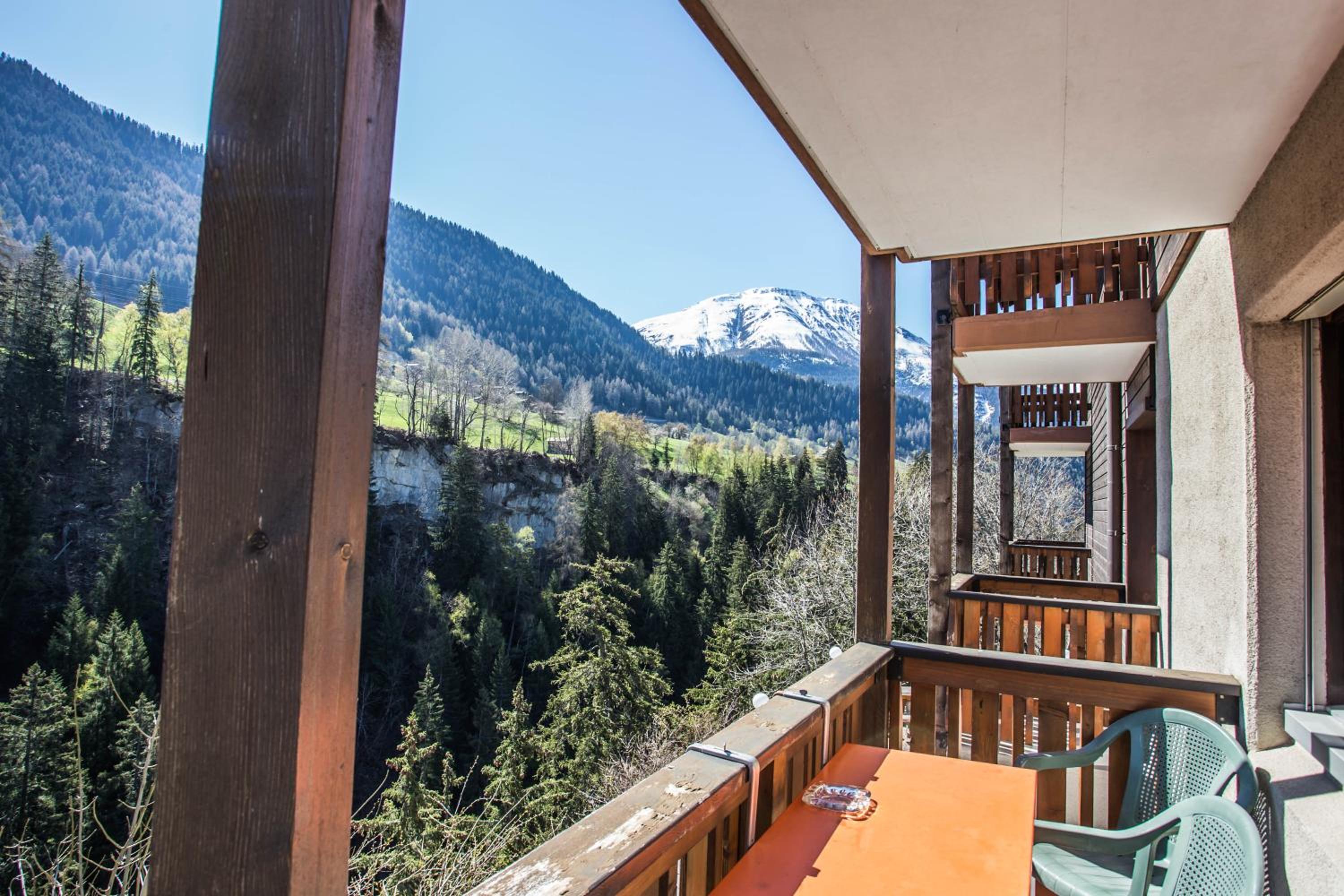 Superior Double Room with Balcony - Photo 8