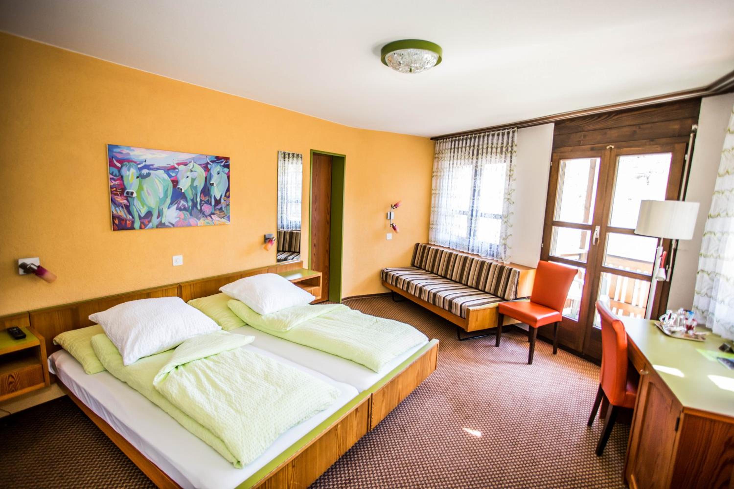 Superior Double Room with Balcony - Photo 12
