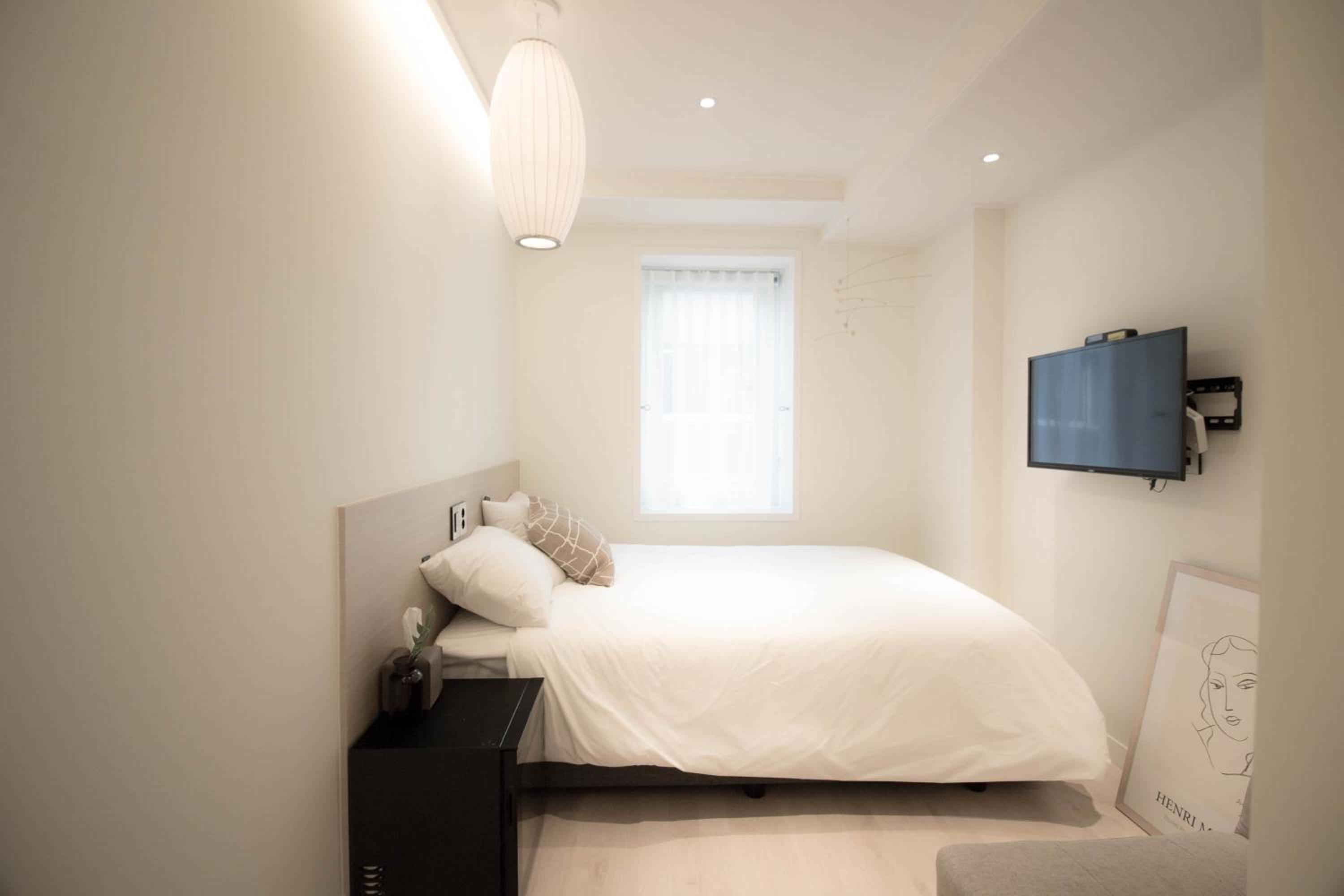Double Room - Photo 5