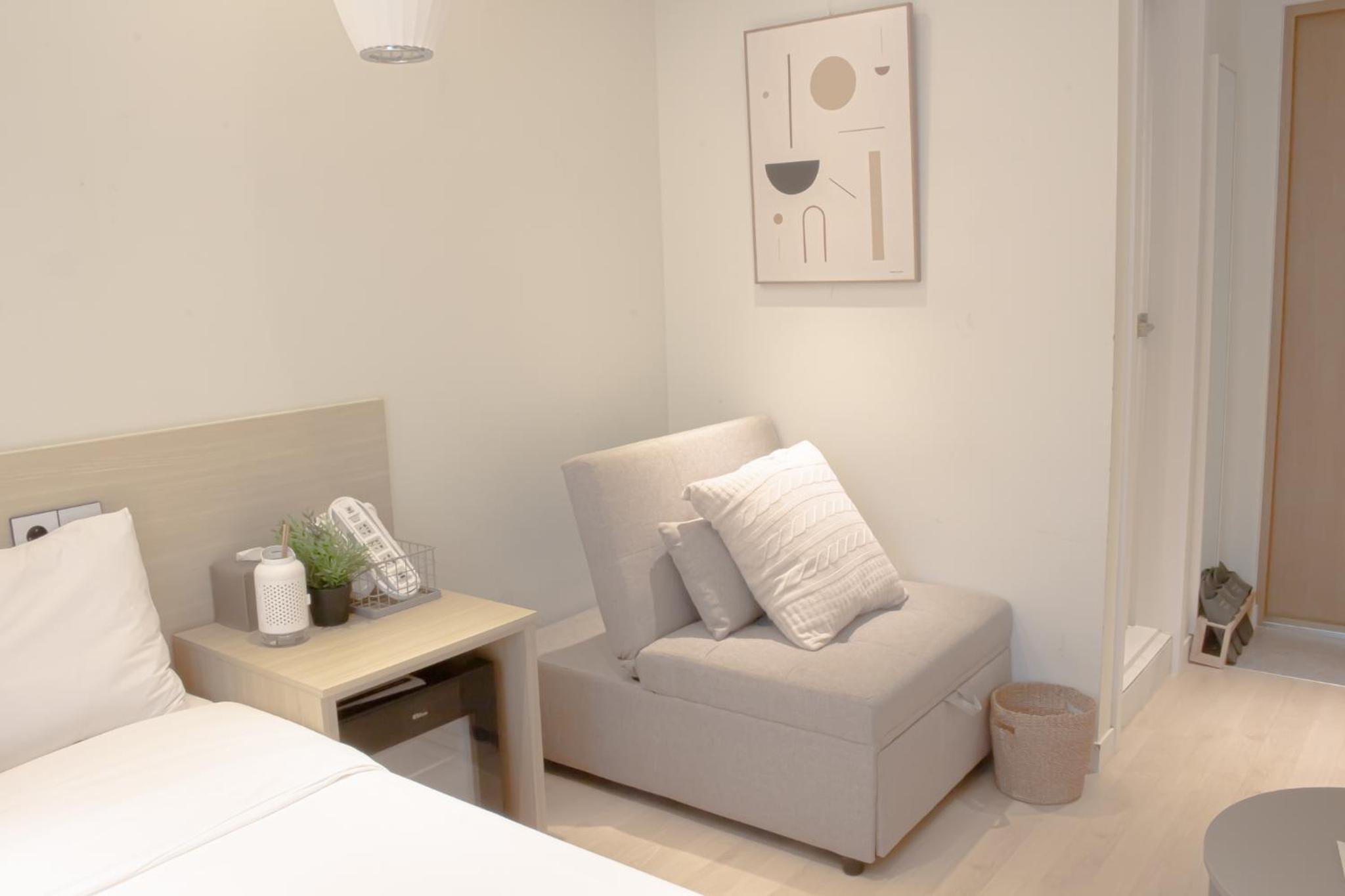 Double Room - Photo 2