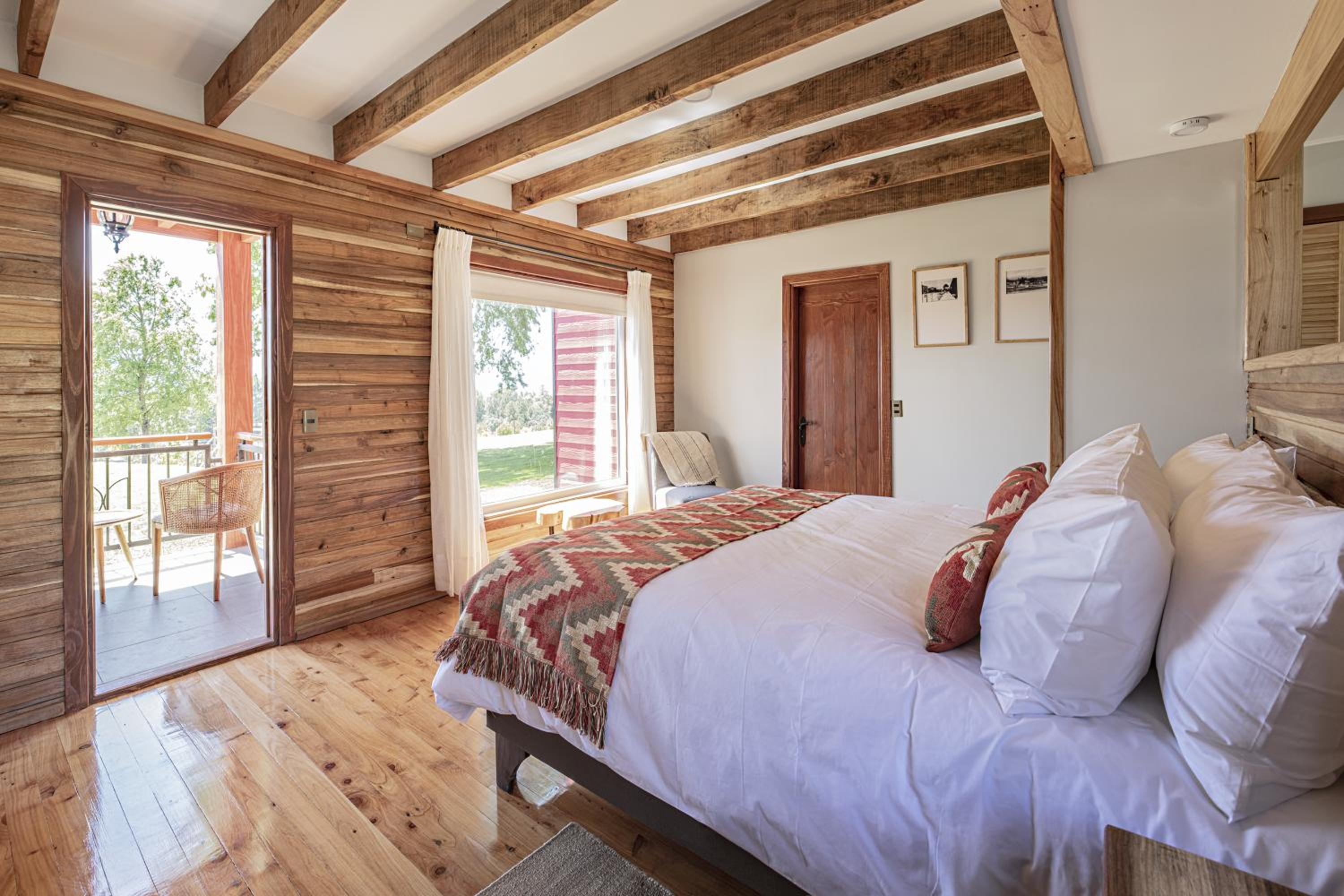 Large Double or Twin Room