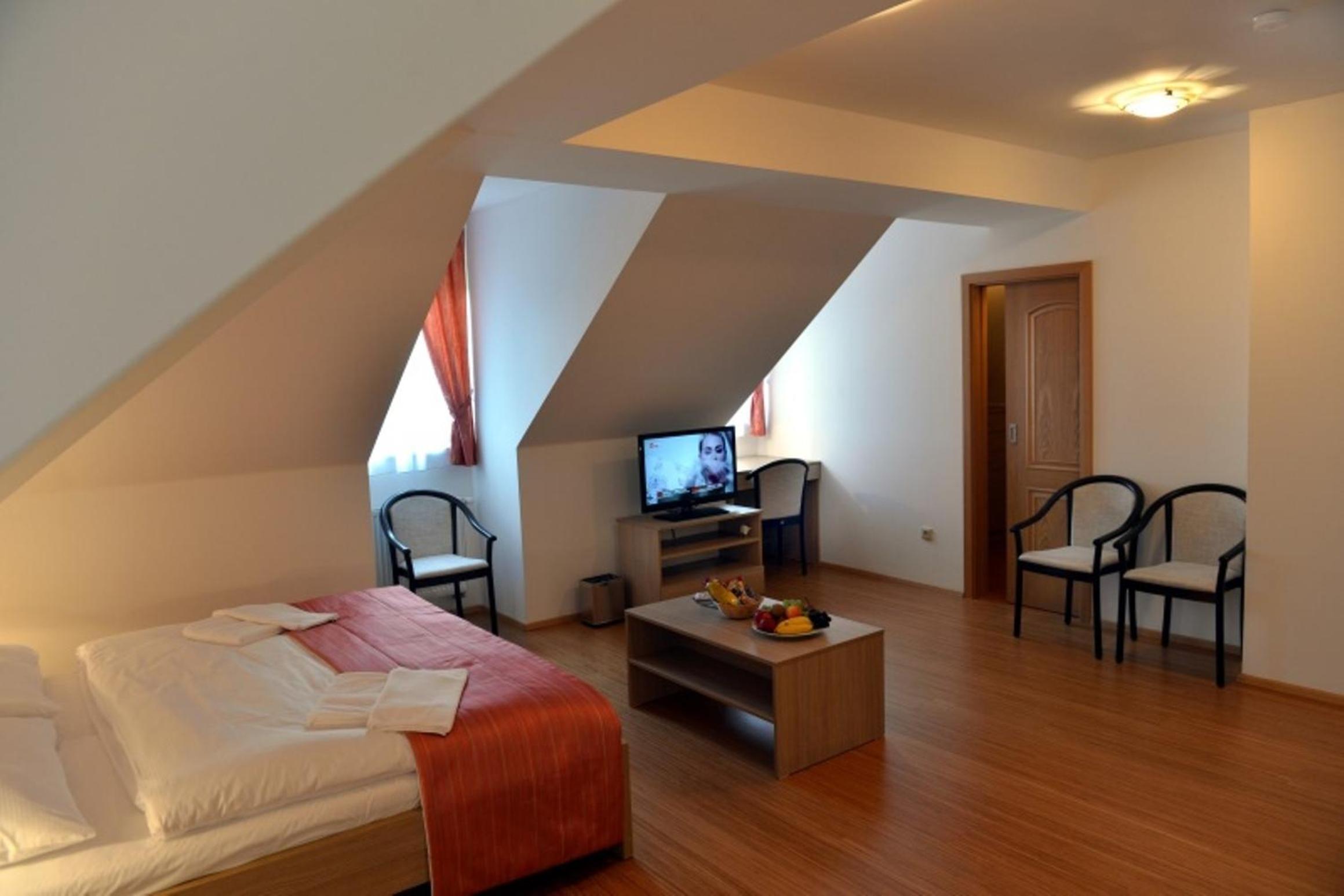 Quadruple Room photo 3