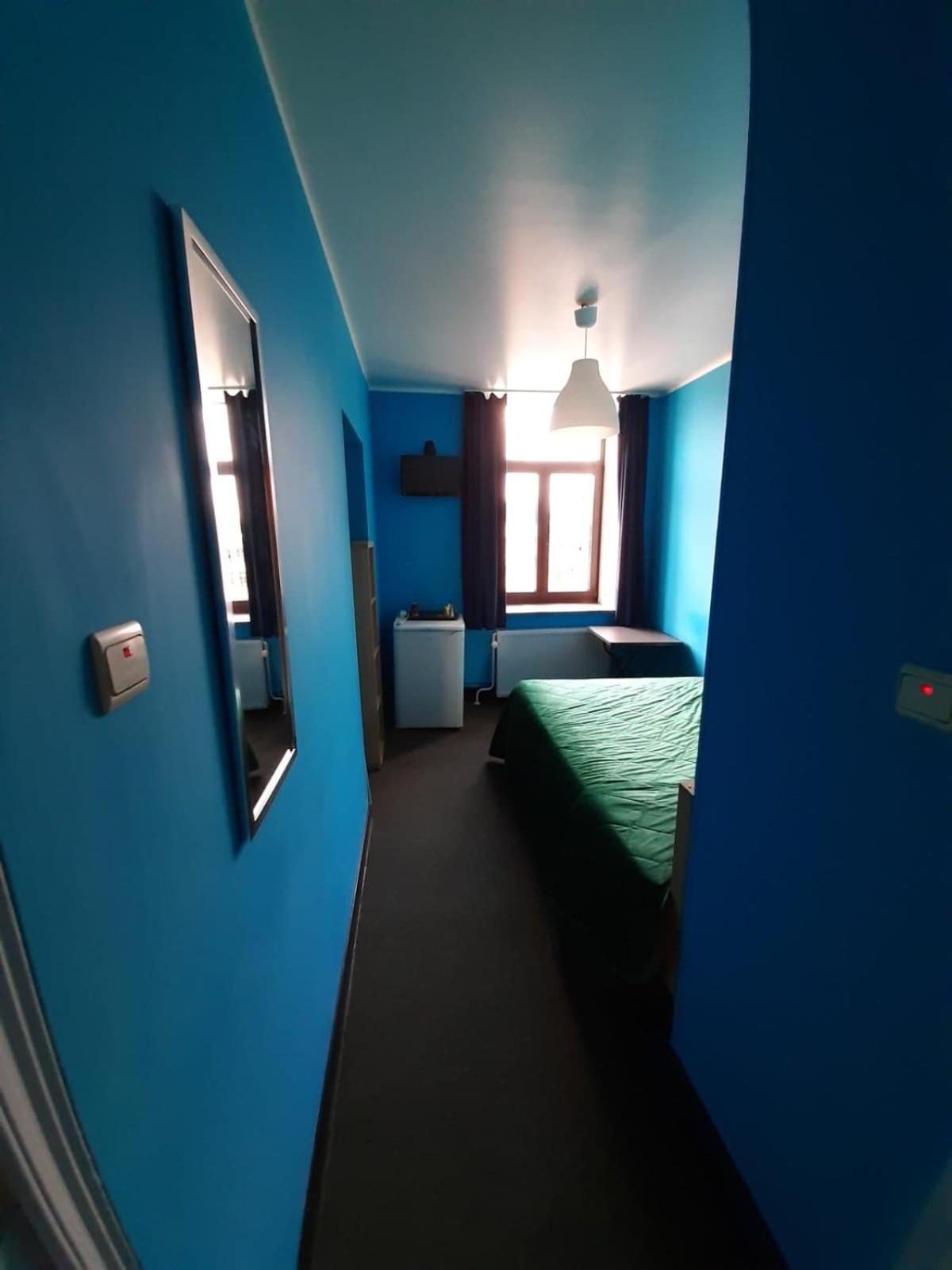 Double Room - Photo 5