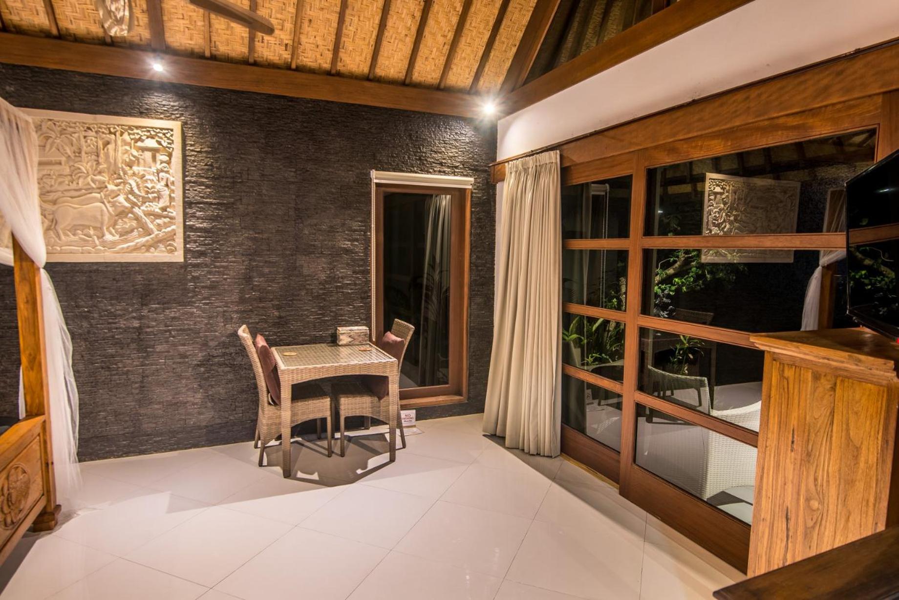Deluxe Double Room with View Bay