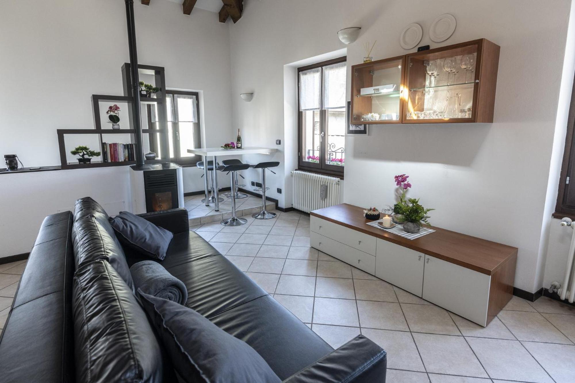 Two-Bedroom Apartment - Photo 14