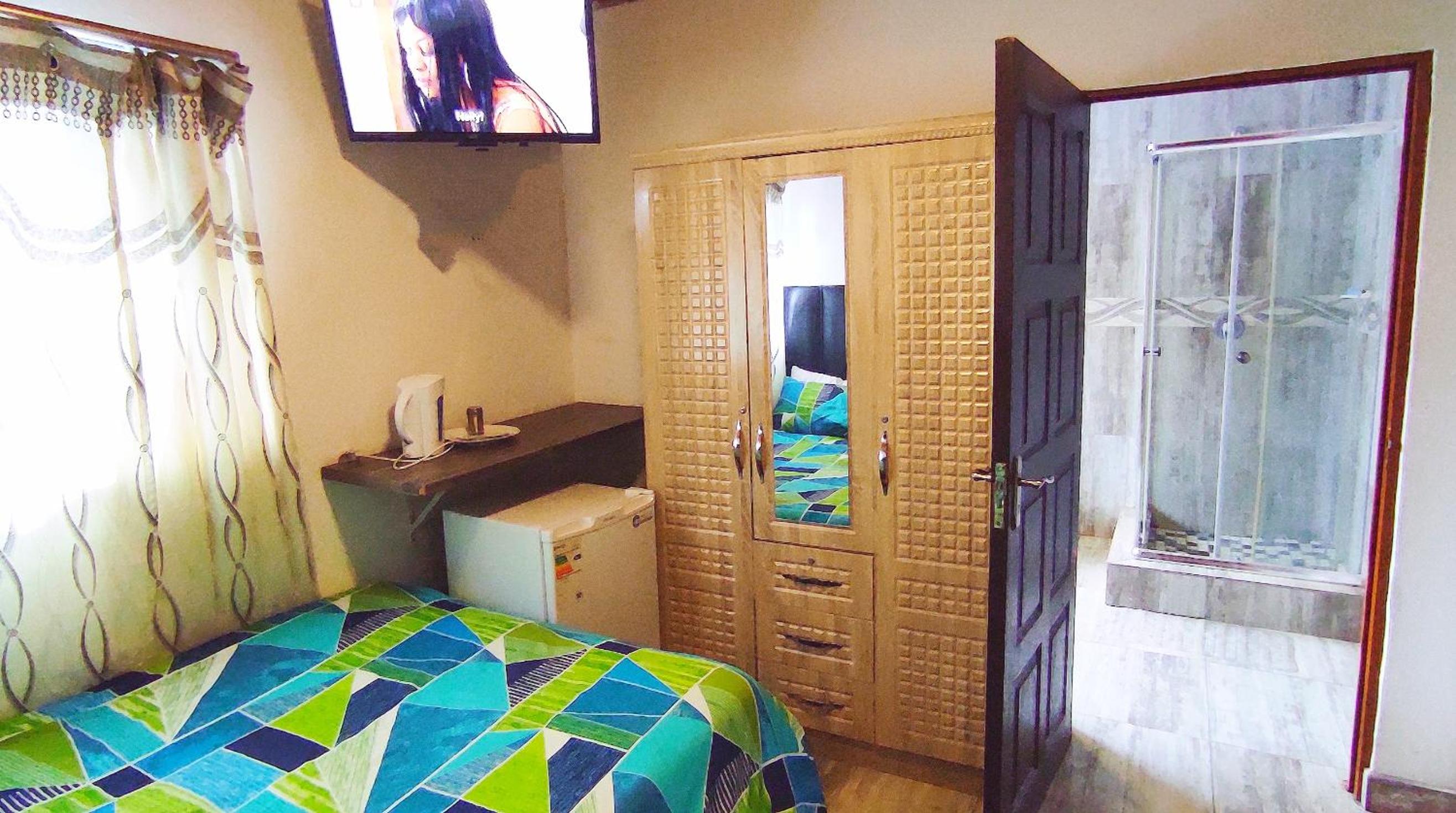 Double Room - Photo 1