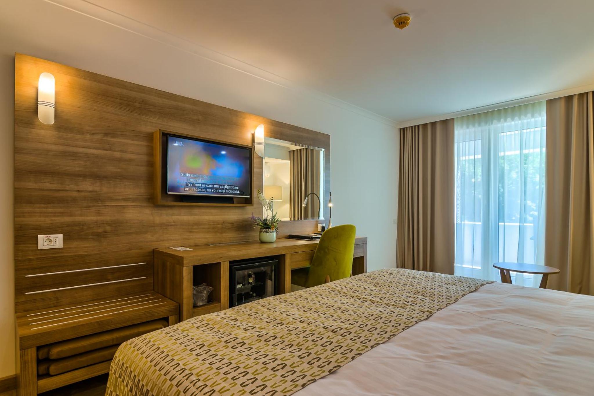 Superior Double Room - Photo 3